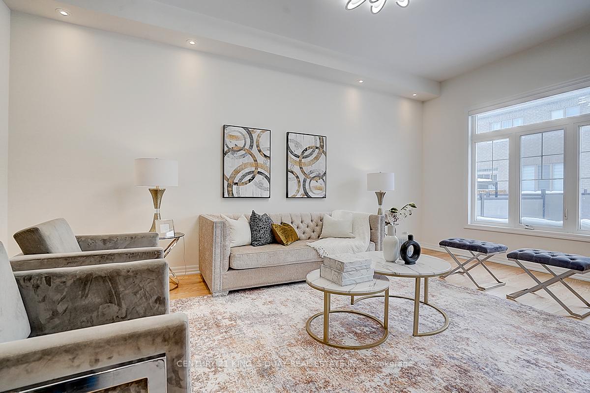 Photo 21 of 30 Collier Crescent, Markham, Wismer — HOMEH