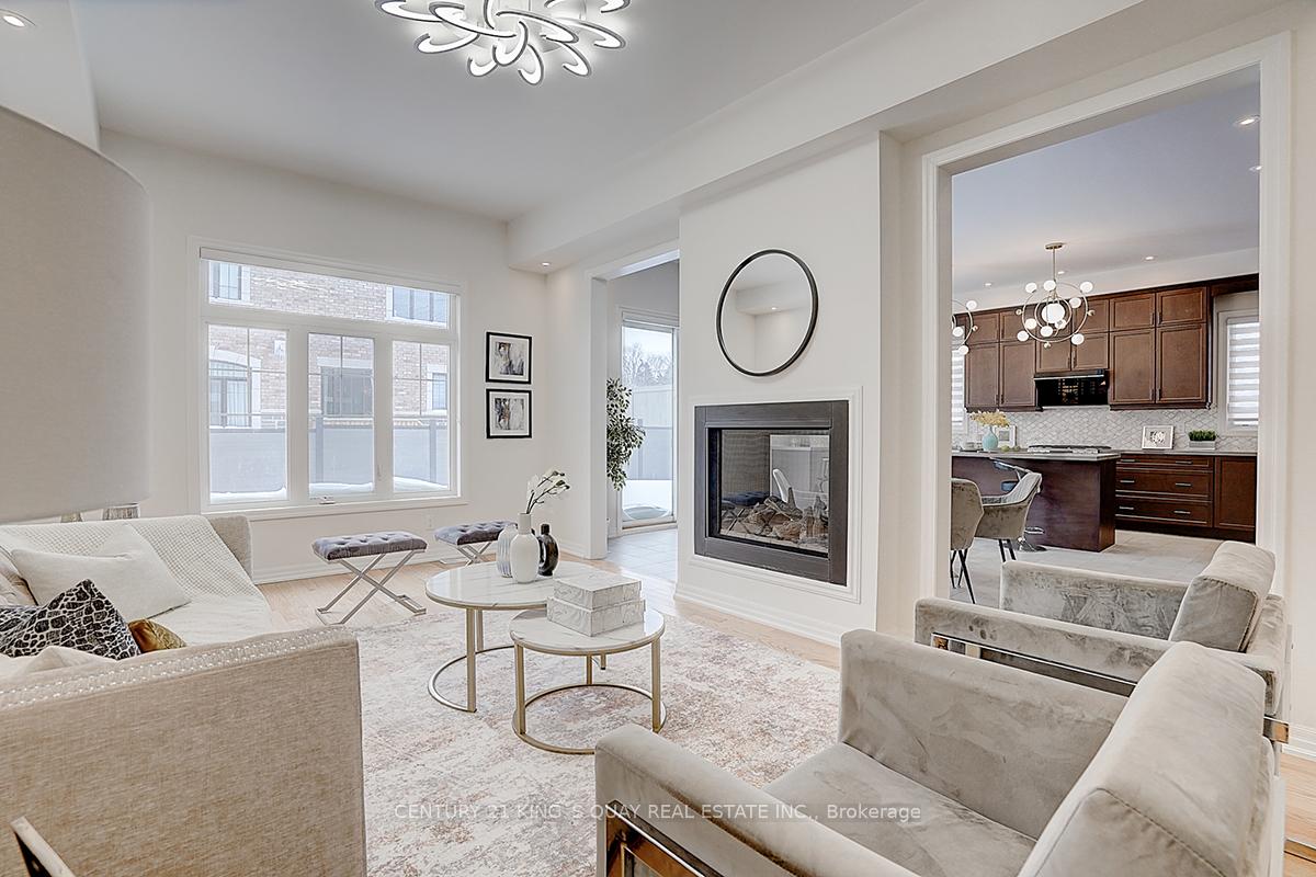 Photo 22 of 30 Collier Crescent, Markham, Wismer — HOMEH
