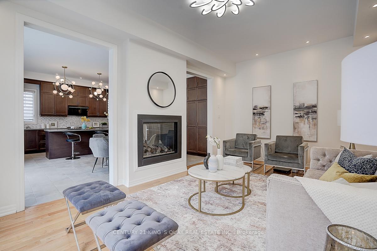 Photo 23 of 30 Collier Crescent, Markham, Wismer — HOMEH