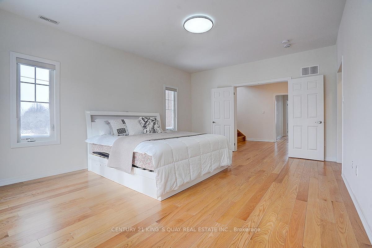 Photo 31 of 30 Collier Crescent, Markham, Wismer — HOMEH