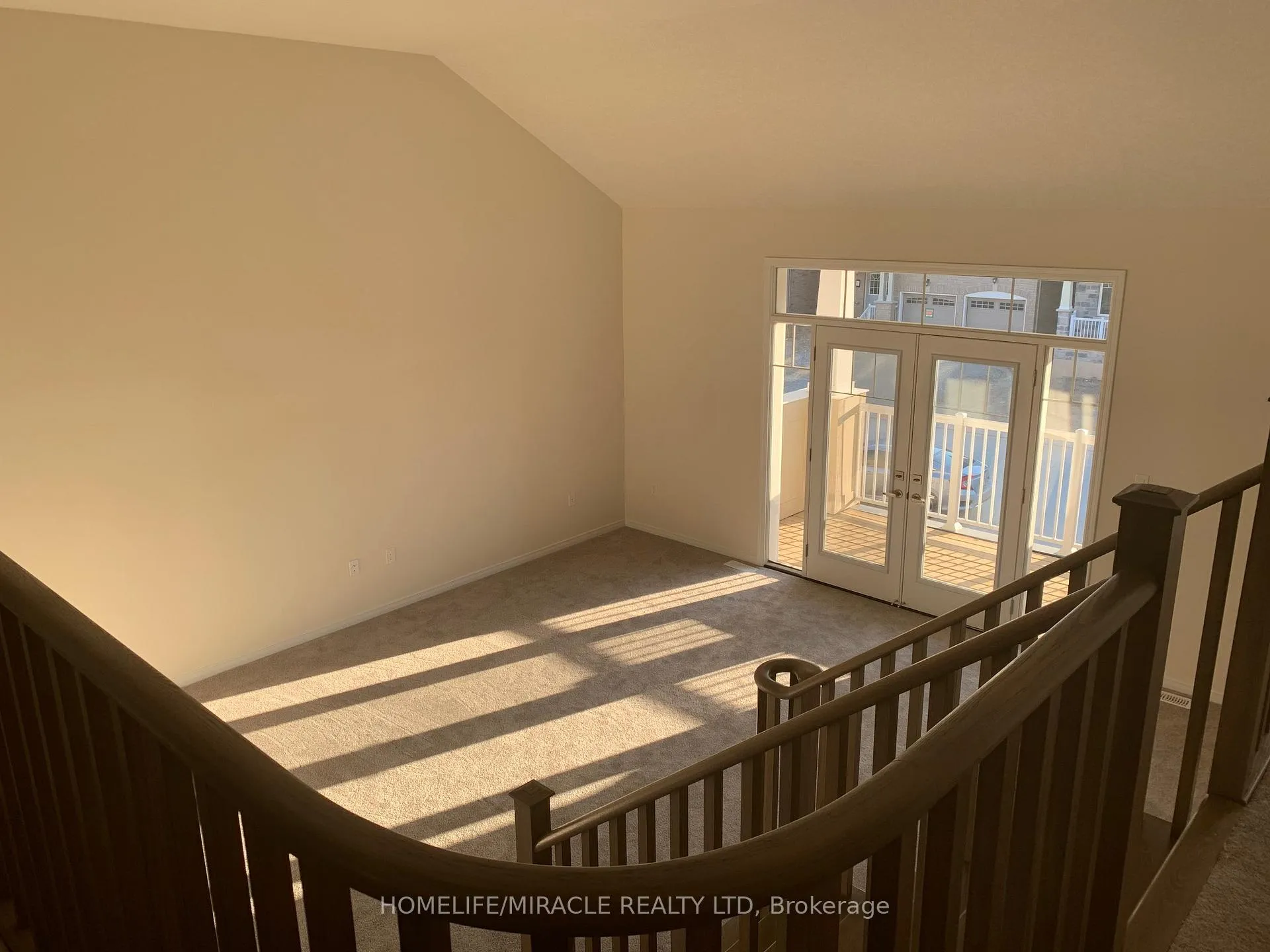 Photo 13 of 7844 Odell Crescent, Niagara Falls, Brown — HOMEH