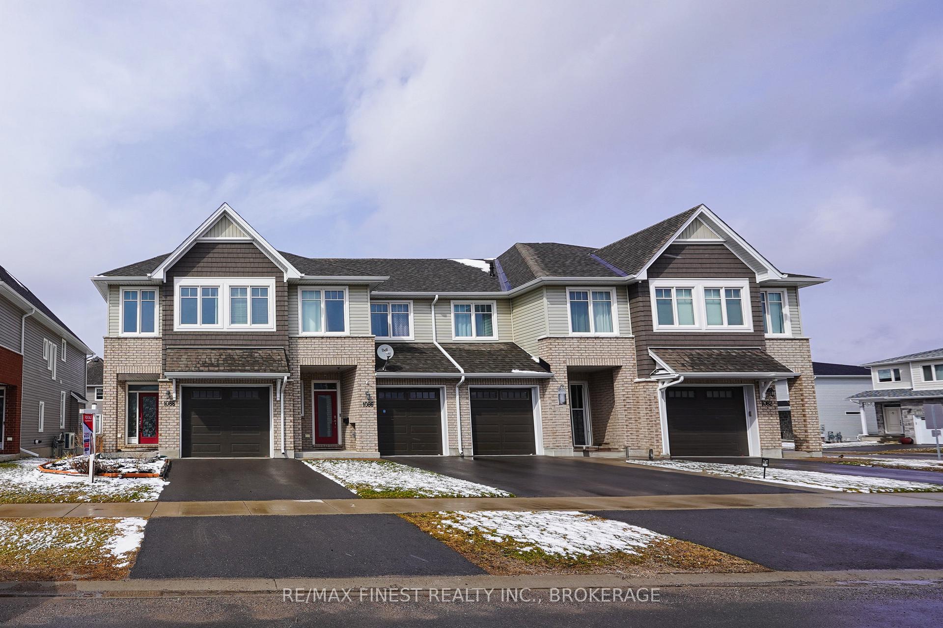 Photo 2 of 1088 Horizon Drive, Kingston, City Northwest — HOMEH