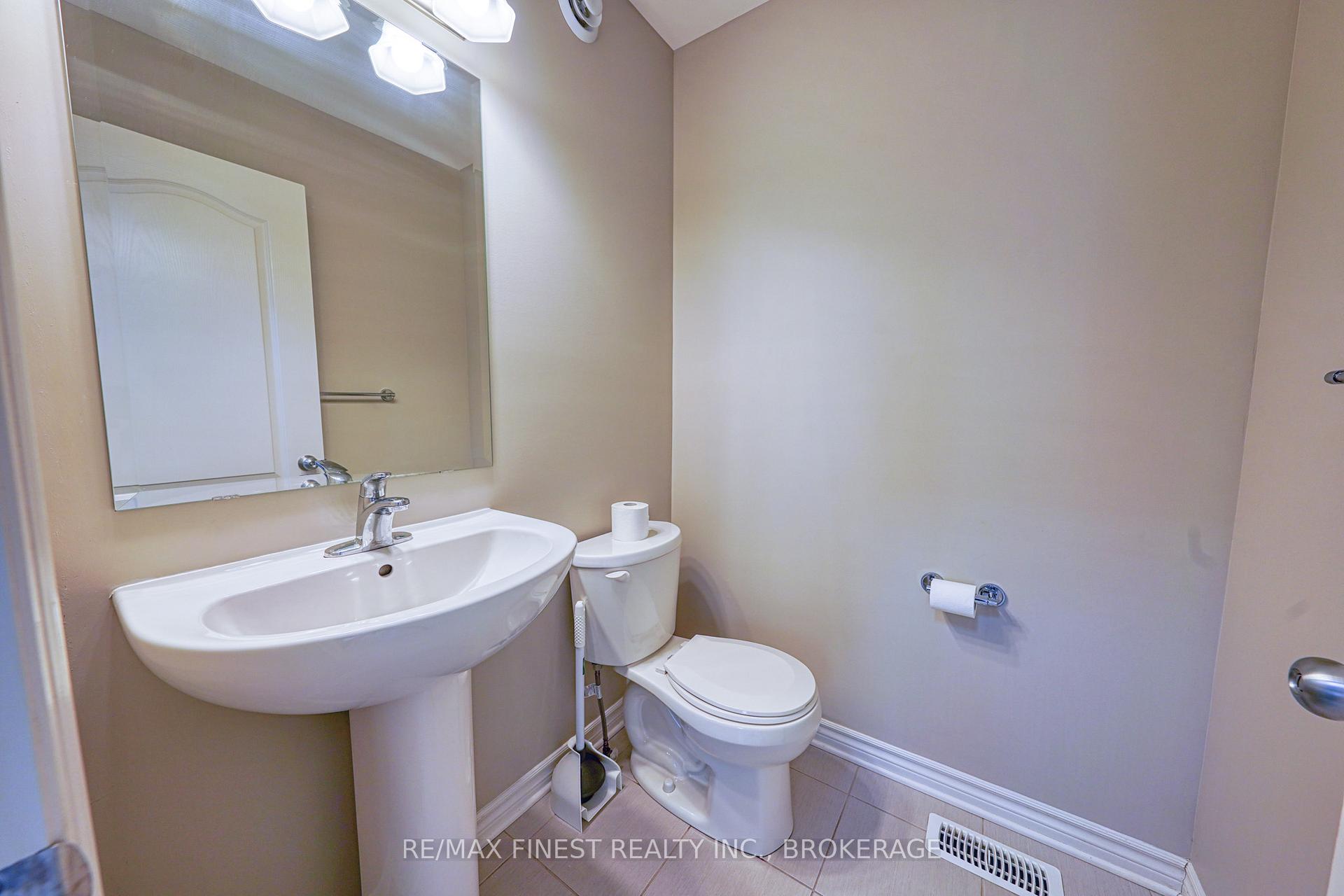 Photo 5 of 1088 Horizon Drive, Kingston, City Northwest — HOMEH