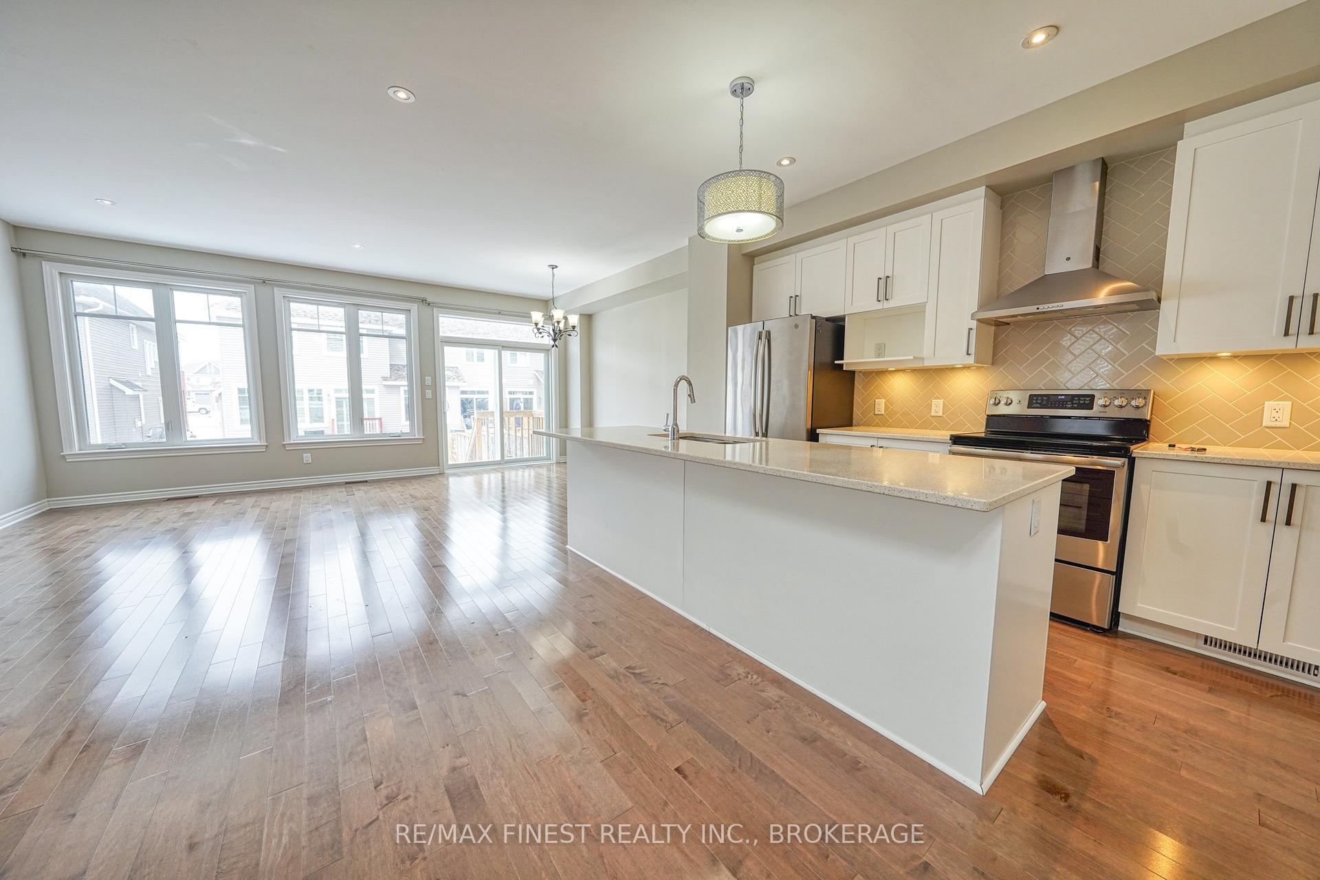 Photo 6 of 1088 Horizon Drive, Kingston, City Northwest — HOMEH