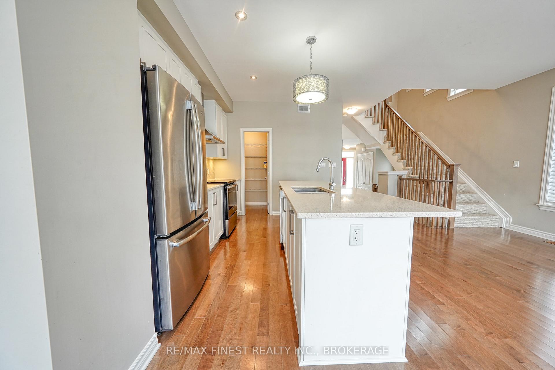 Photo 9 of 1088 Horizon Drive, Kingston, City Northwest — HOMEH