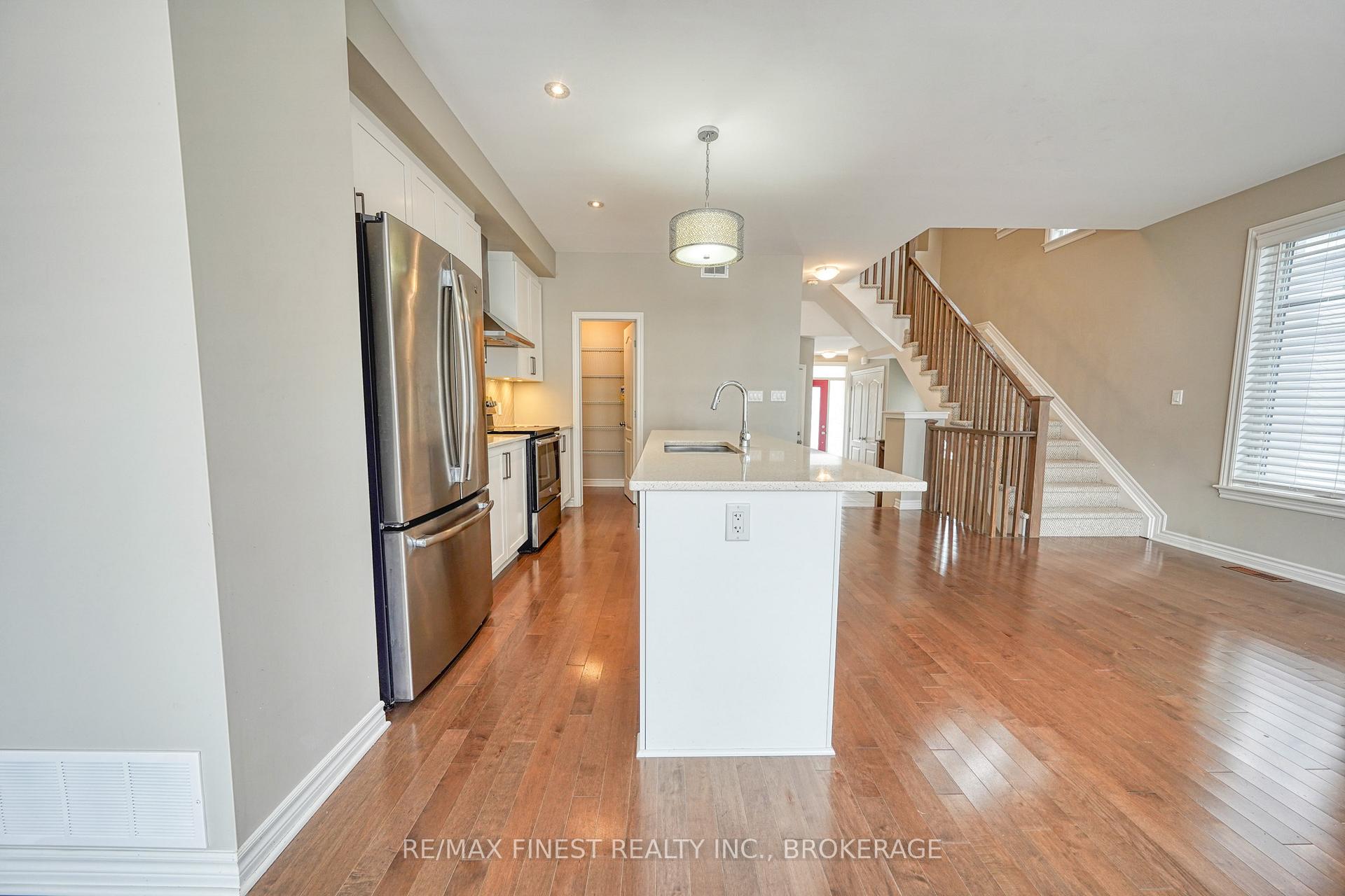 Photo 10 of 1088 Horizon Drive, Kingston, City Northwest — HOMEH