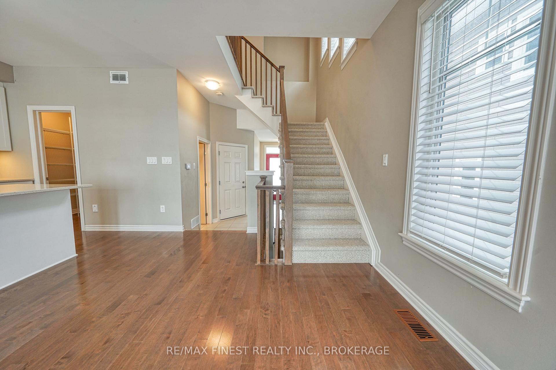 Photo 17 of 1088 Horizon Drive, Kingston, City Northwest — HOMEH