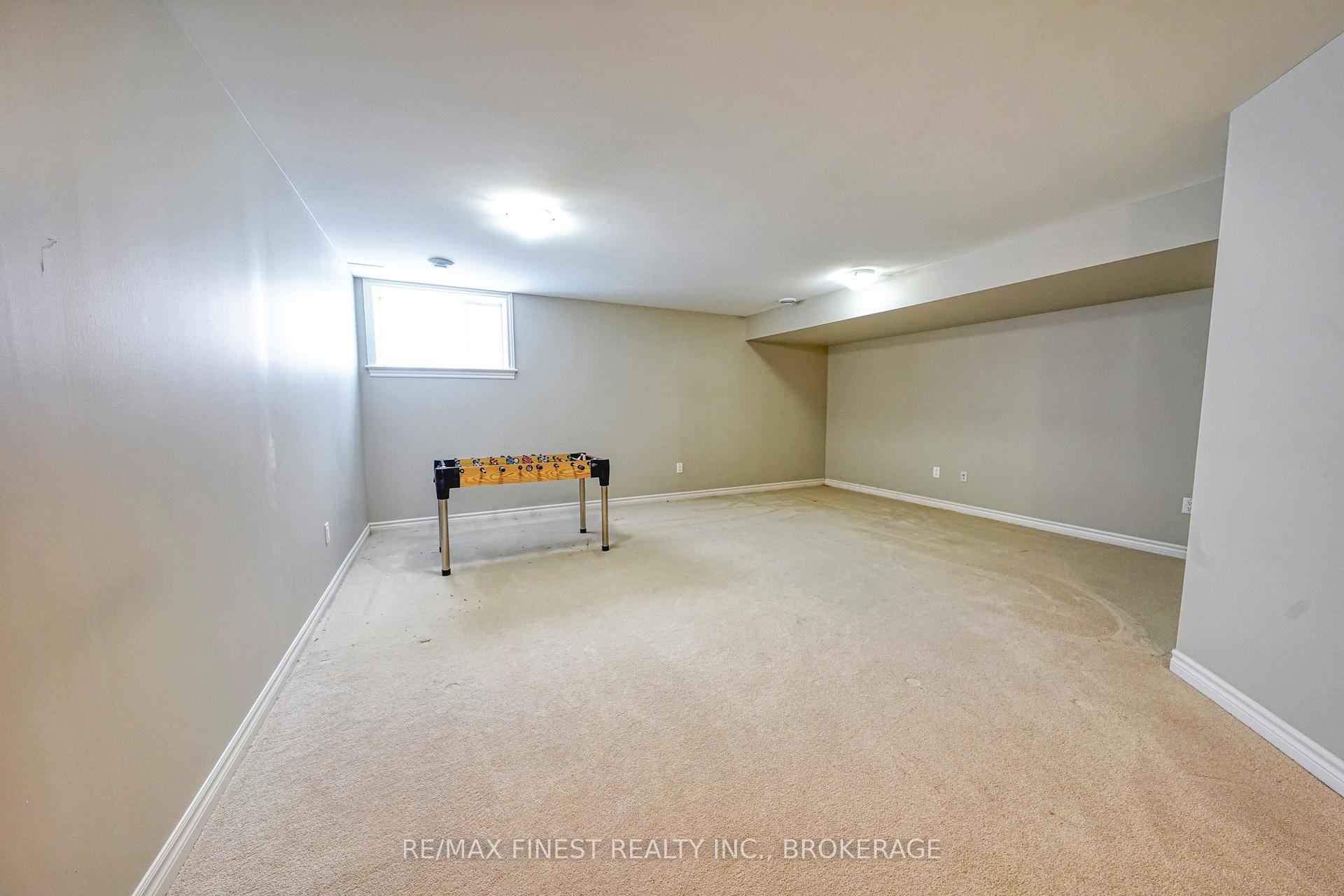 Photo 32 of 1088 Horizon Drive, Kingston, City Northwest — HOMEH