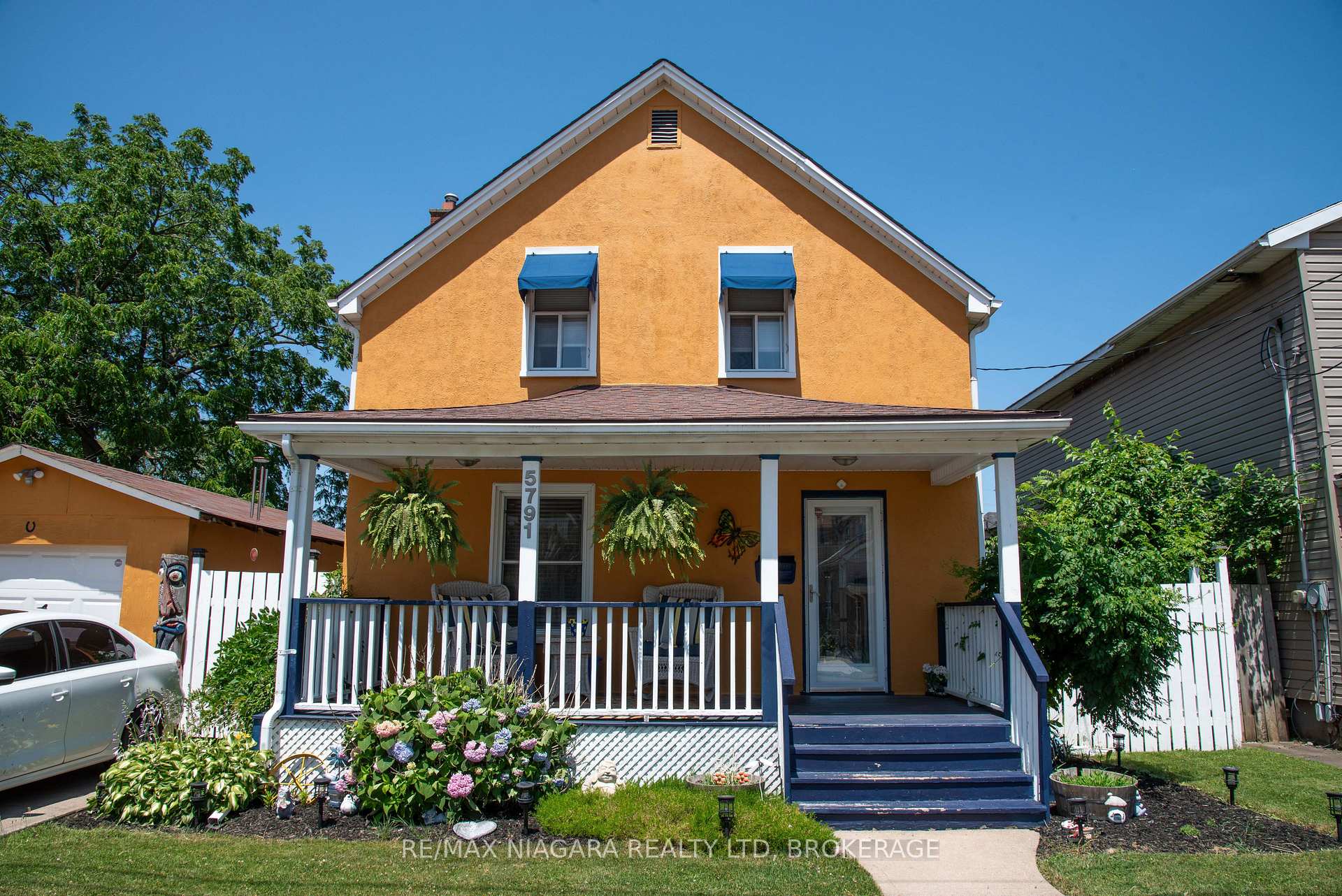 Front of 5791 Emery Street