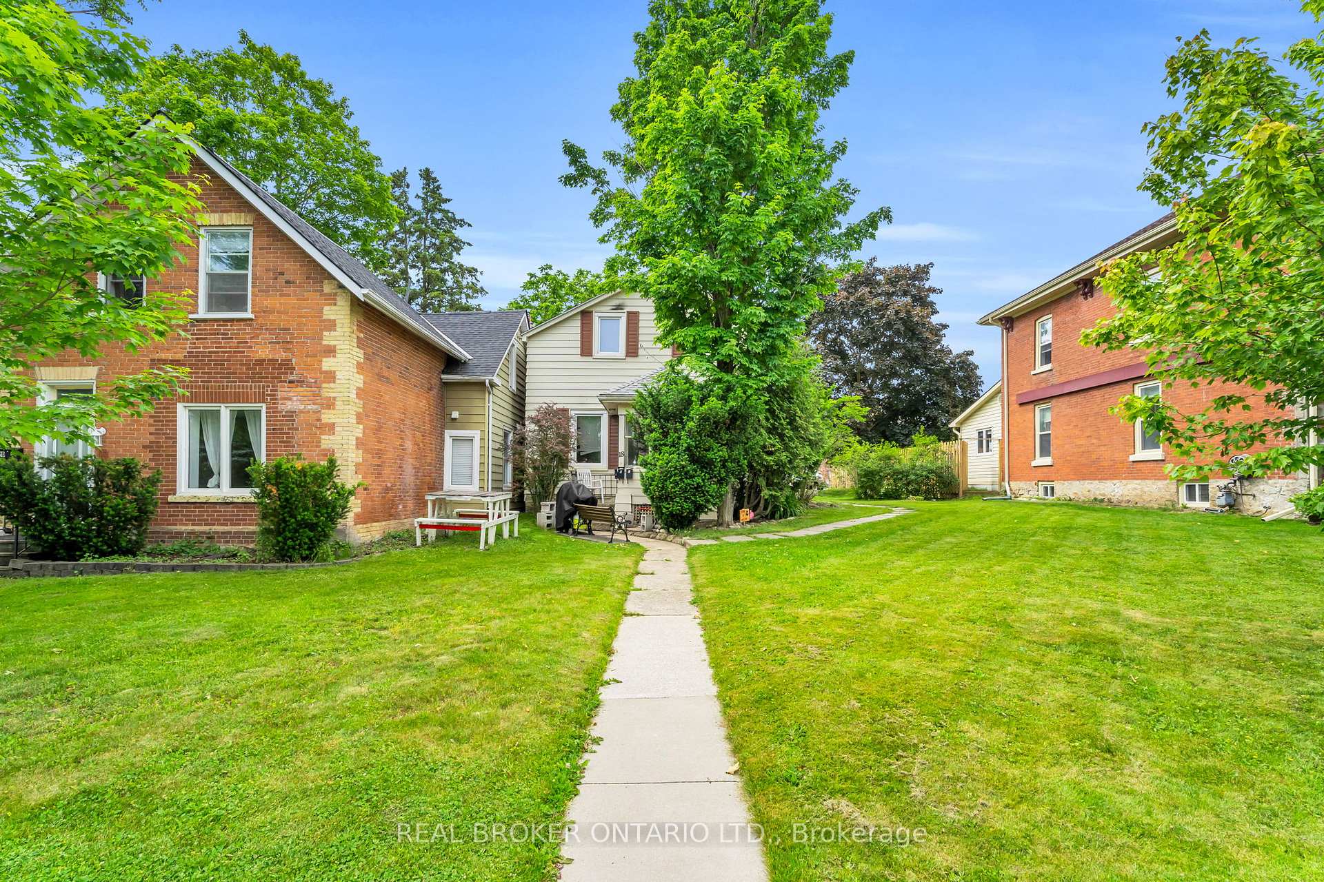 Photo 18 of 18 First Avenue, Orangeville — HOMEH