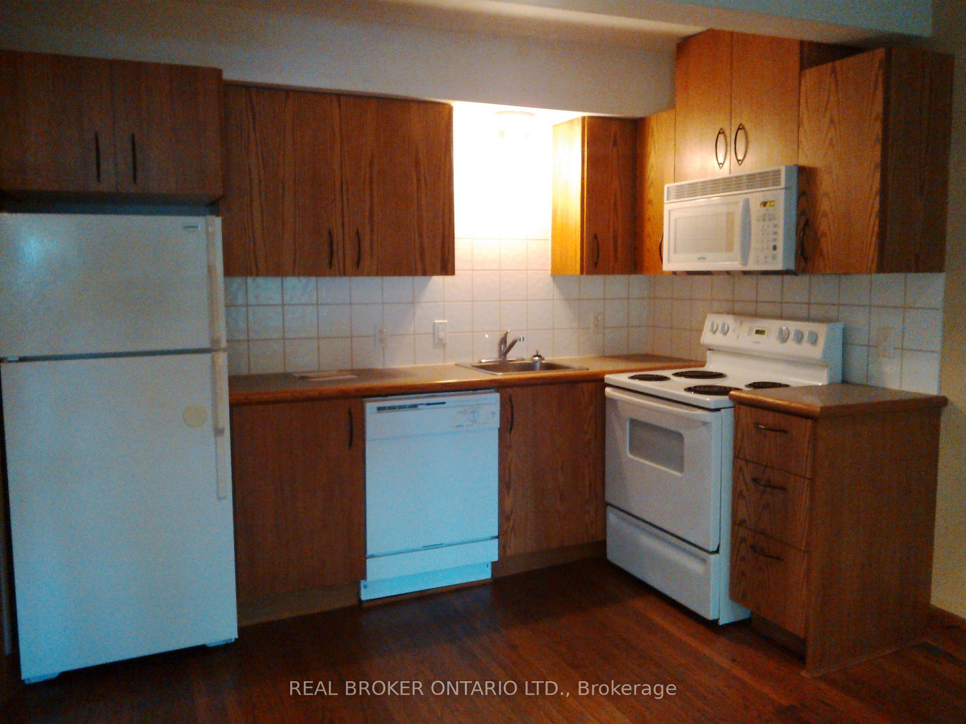 Photo 26 of 18 First Avenue, Orangeville — HOMEH