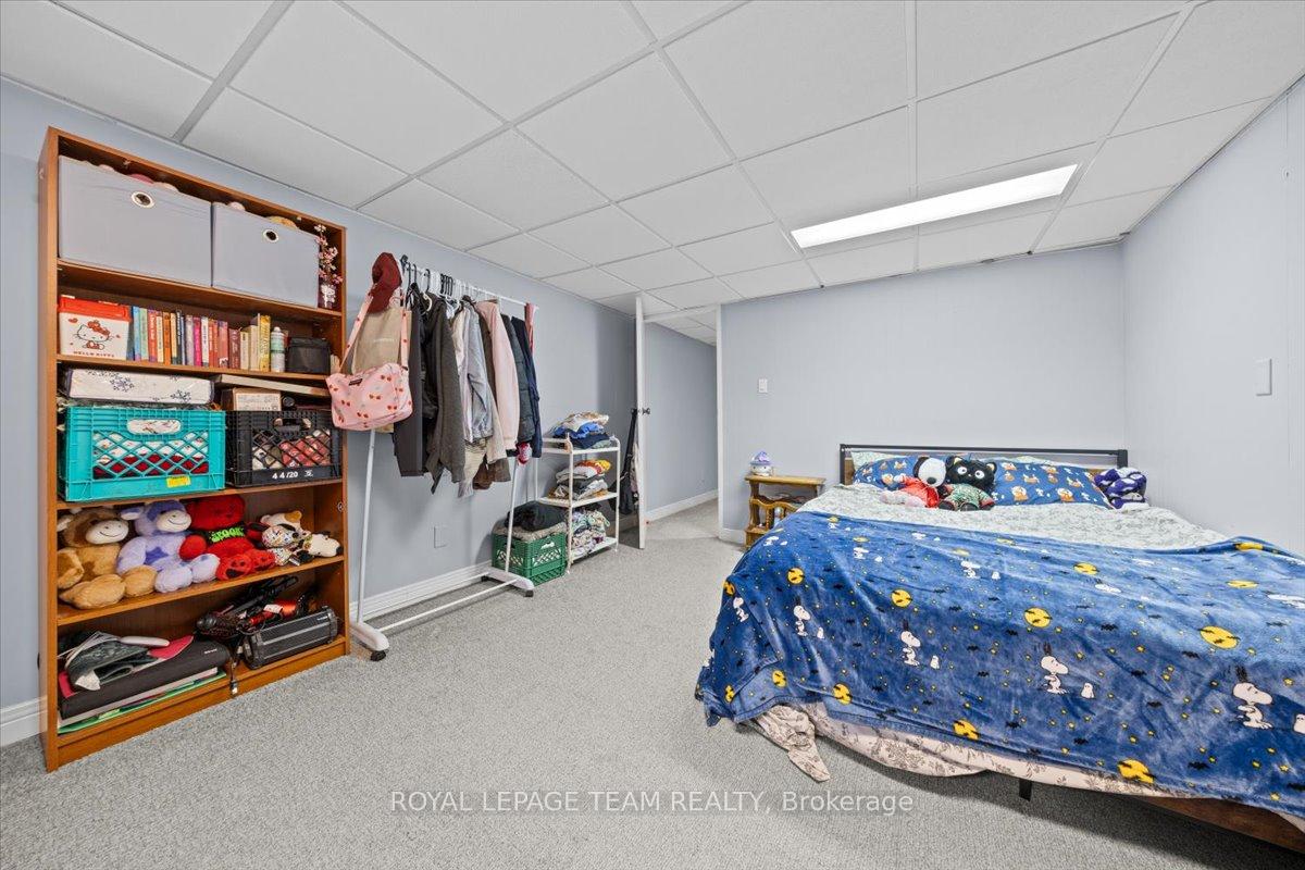 Photo 19 of 1633 Grey Nuns Drive, Ottawa, Convent Glen South — HOMEH