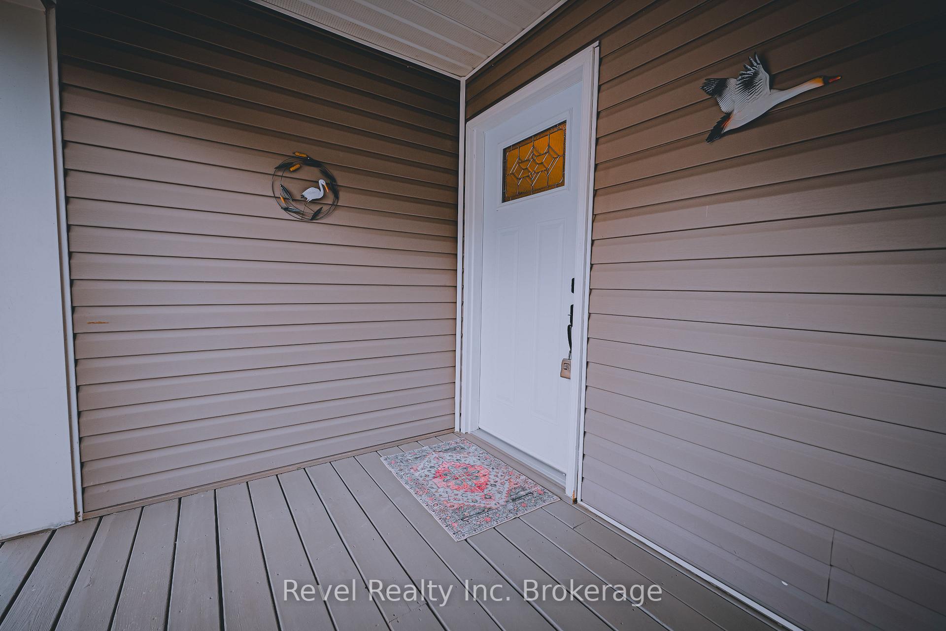 Photo 5 of 256 Thelma Avenue, North Bay, Ferris — HOMEH