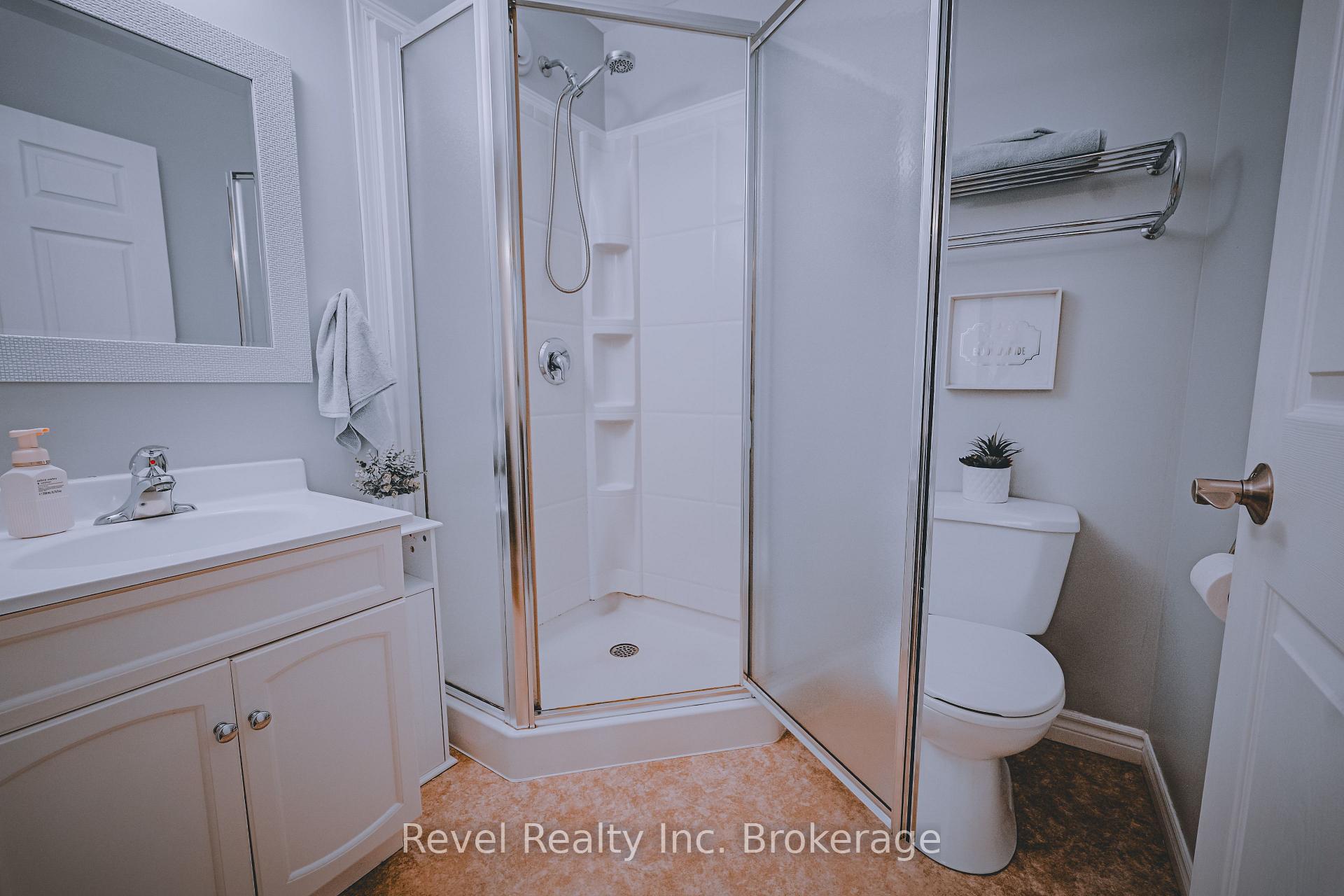 Photo 22 of 256 Thelma Avenue, North Bay, Ferris — HOMEH