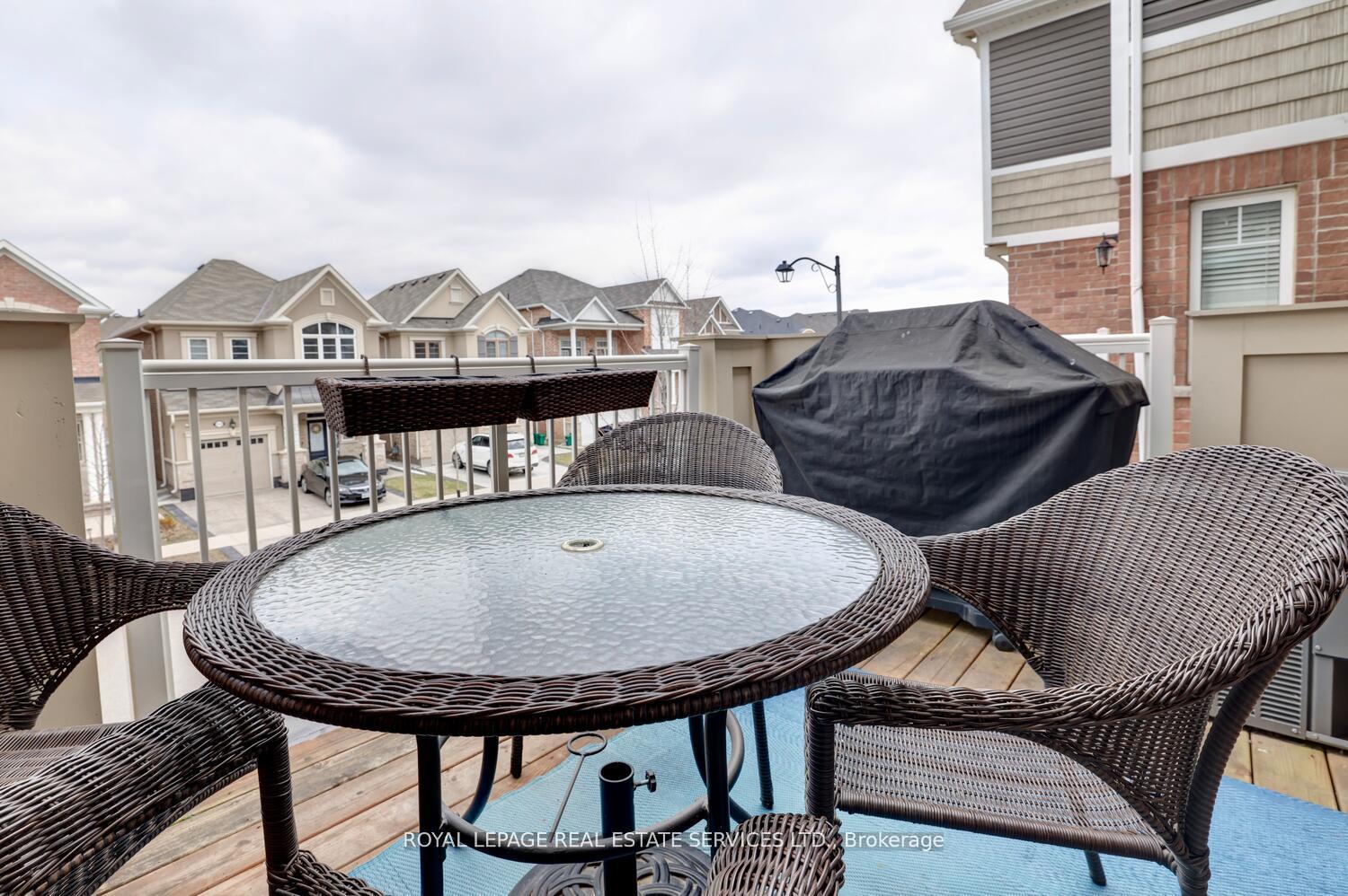 Photo 19 of 1234 Rose Way, Milton, Cobban — HOMEH