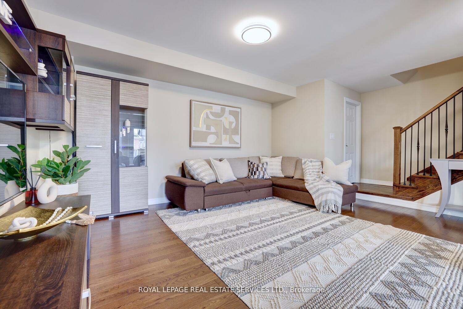 Photo 34 of 1234 Rose Way, Milton, Cobban — HOMEH