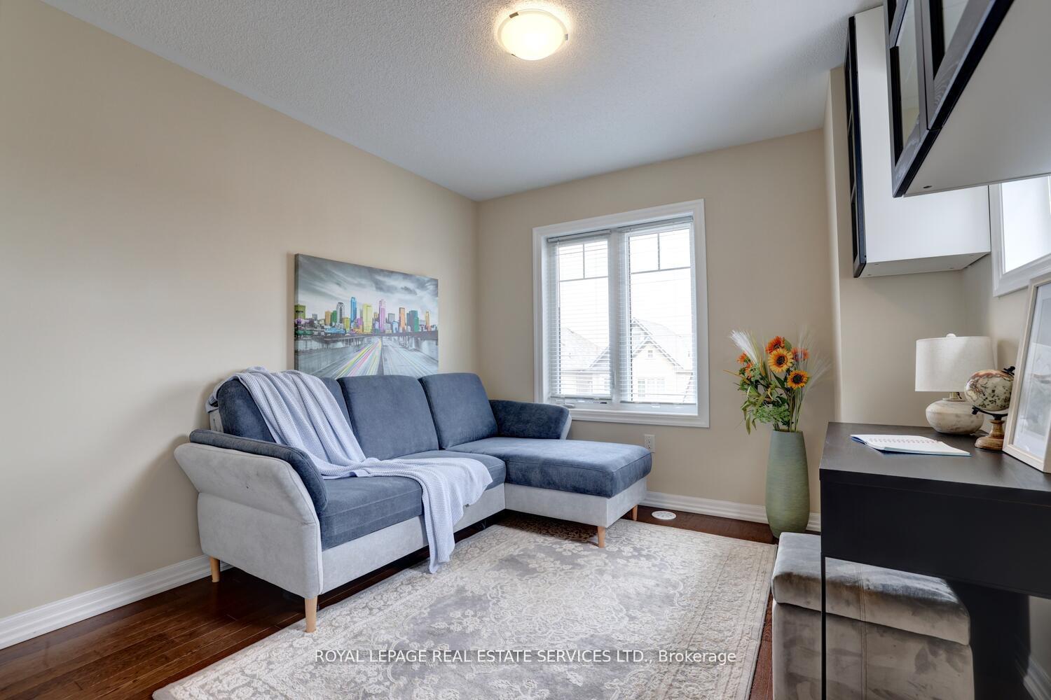 Photo 21 of 1234 Rose Way, Milton, Cobban — HOMEH
