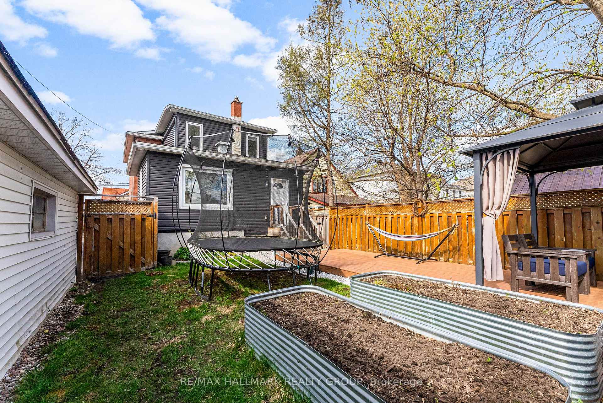 Photo 39 of 74 Glynn Avenue, Ottawa, Overbrook — HOMEH