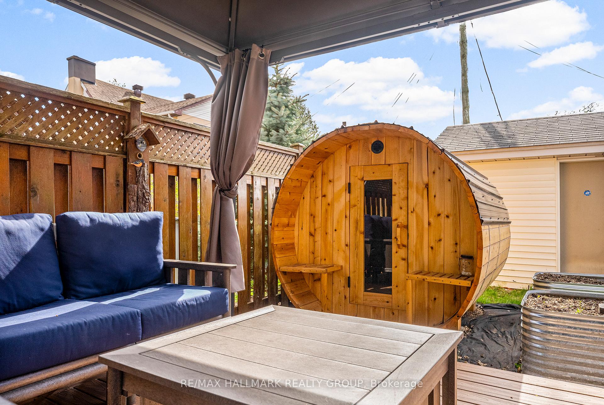 Photo 40 of 74 Glynn Avenue, Ottawa, Overbrook — HOMEH