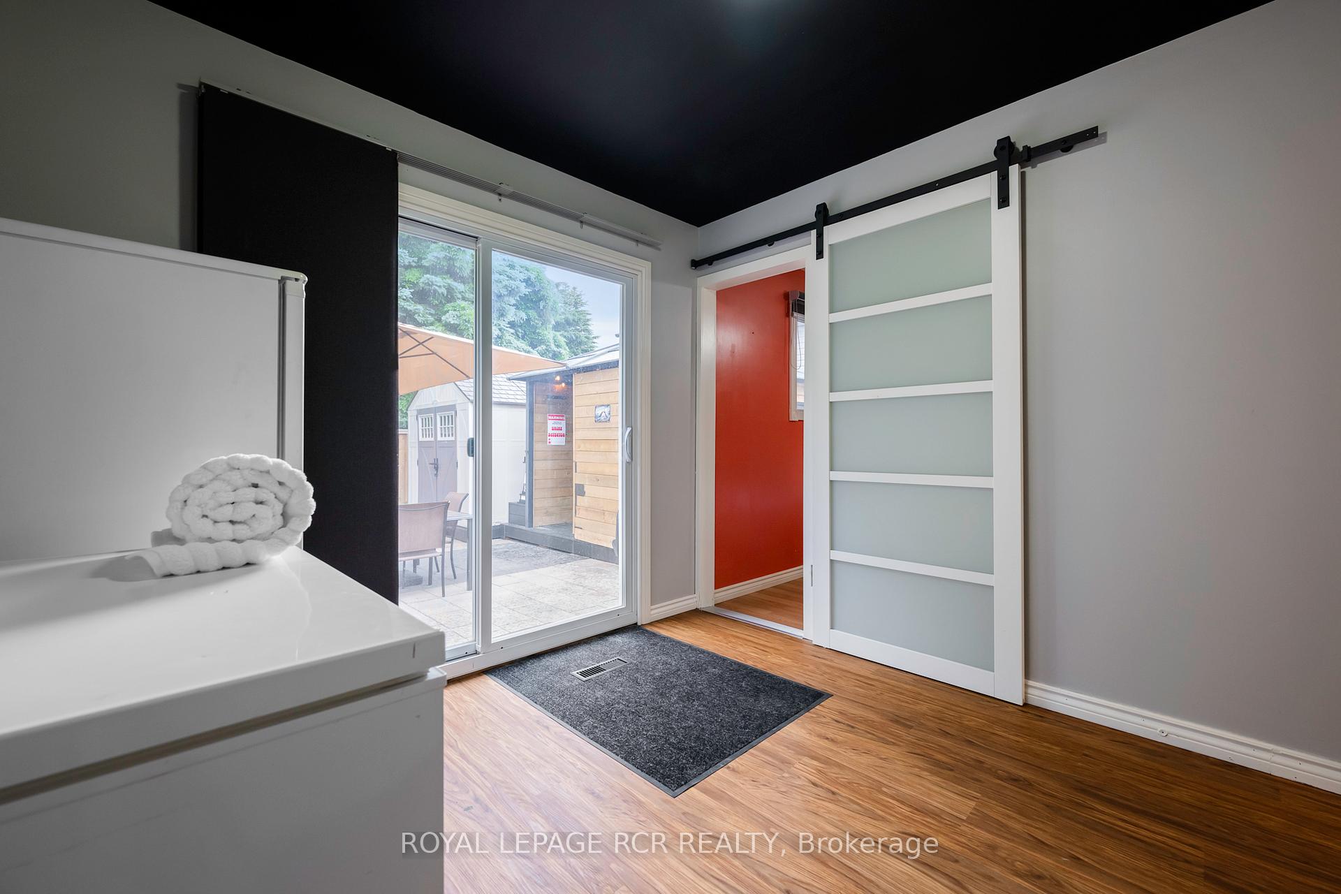 Photo 8 of 31 Dawson Road, Orangeville — HOMEH