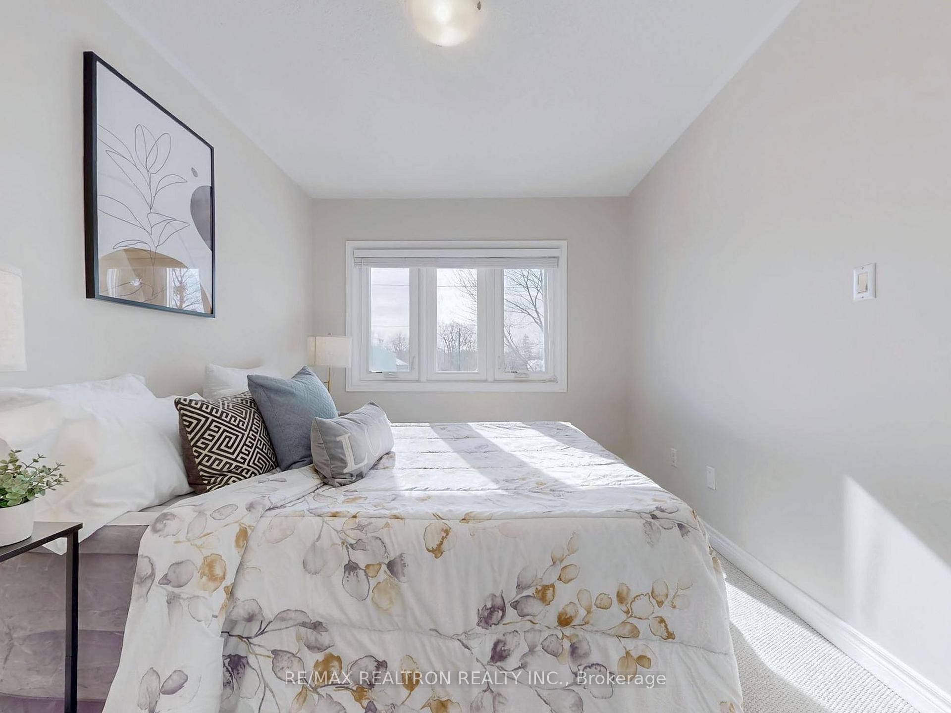 Photo 31 of 93 Lichfield Road, Markham, Unionville — HOMEH