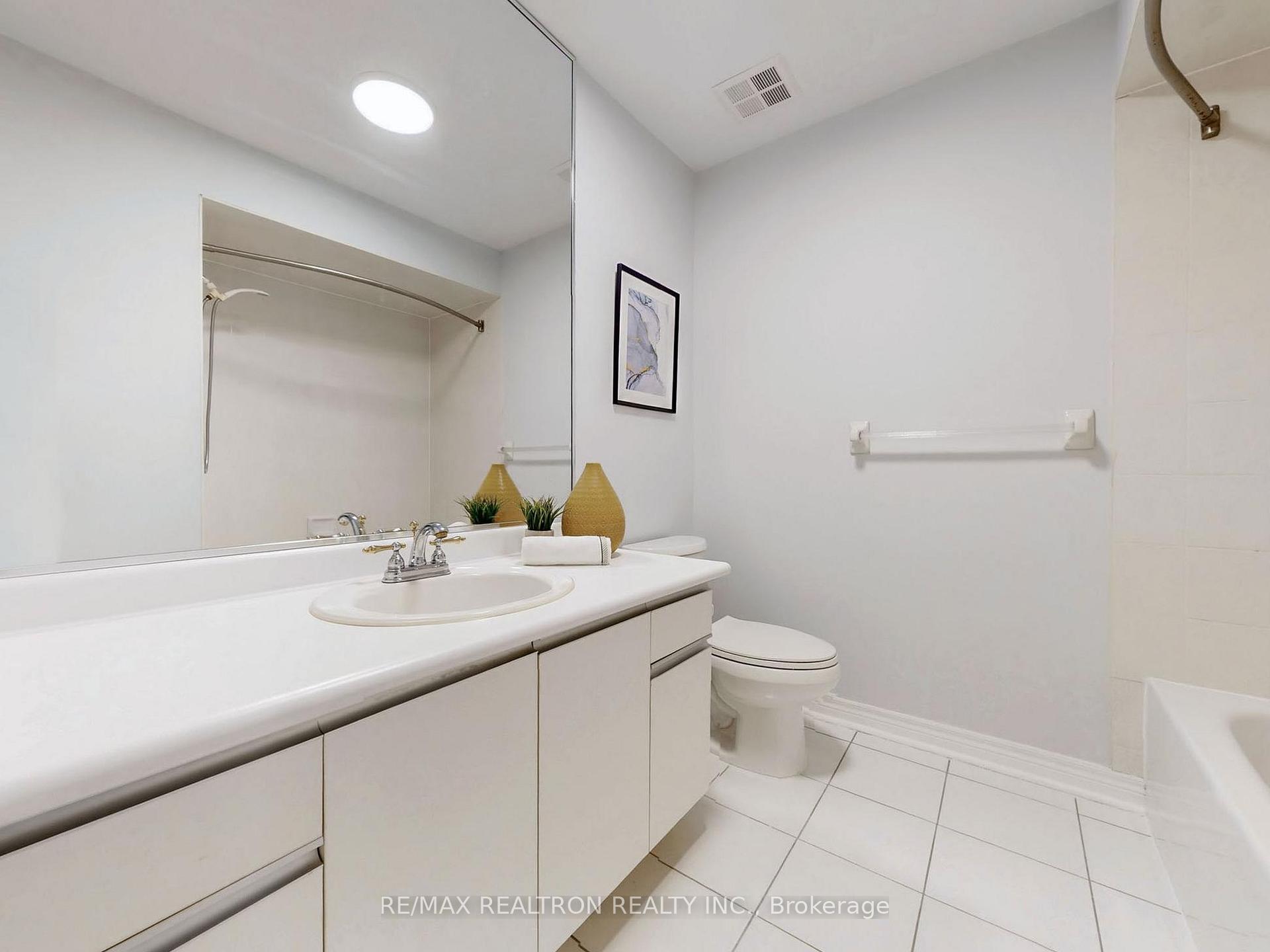 Photo 36 of 93 Lichfield Road, Markham, Unionville — HOMEH