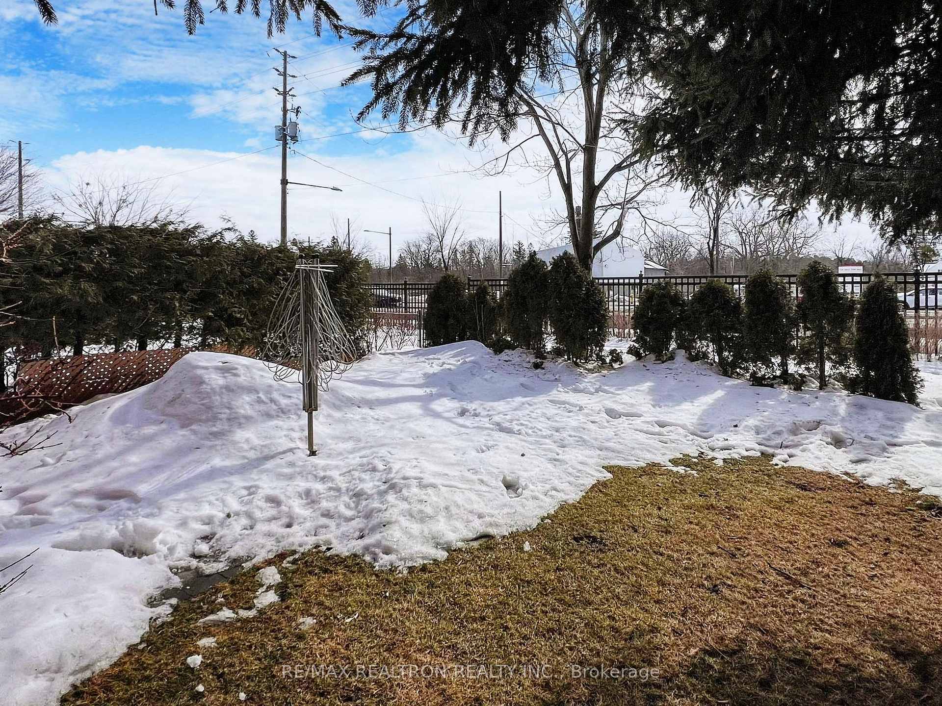 Photo 47 of 93 Lichfield Road, Markham, Unionville — HOMEH