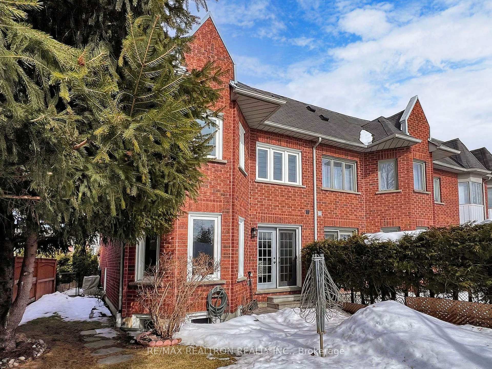 Photo 48 of 93 Lichfield Road, Markham, Unionville — HOMEH