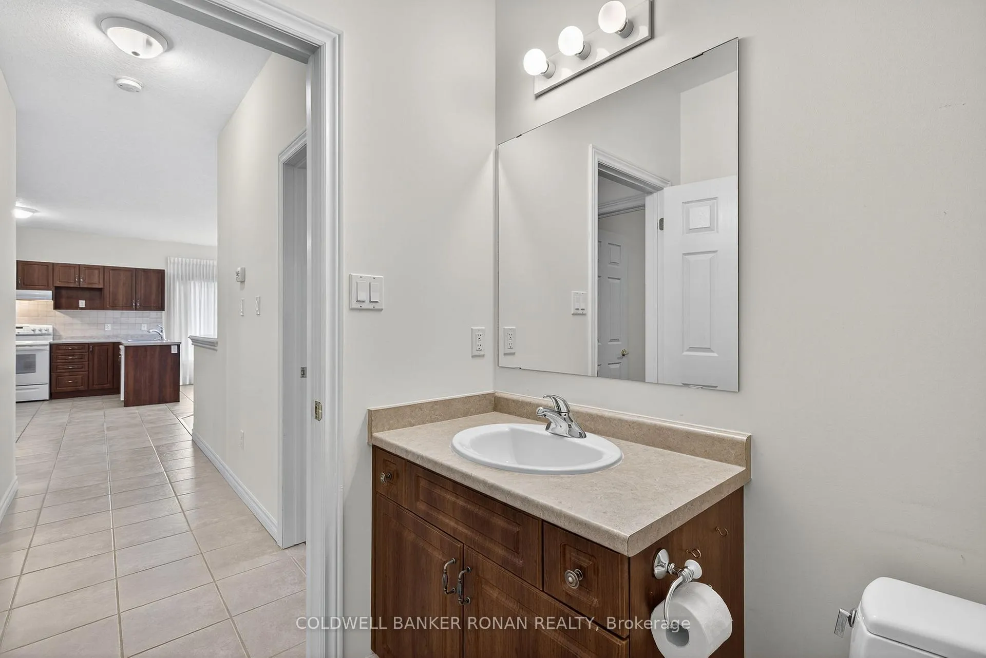 Photo 29 of 121 Gray Avenue, New Tecumseth, Alliston — HOMEH