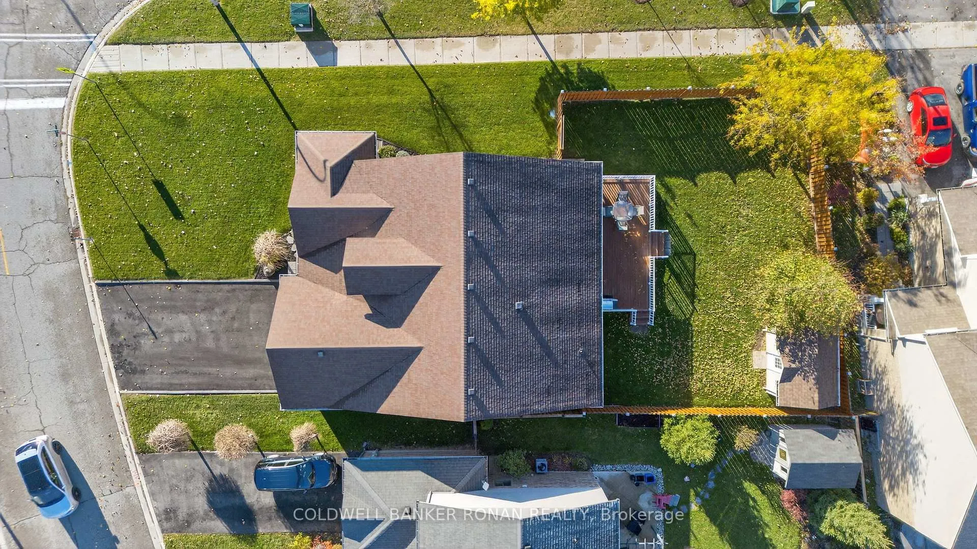 Photo 38 of 121 Gray Avenue, New Tecumseth, Alliston — HOMEH