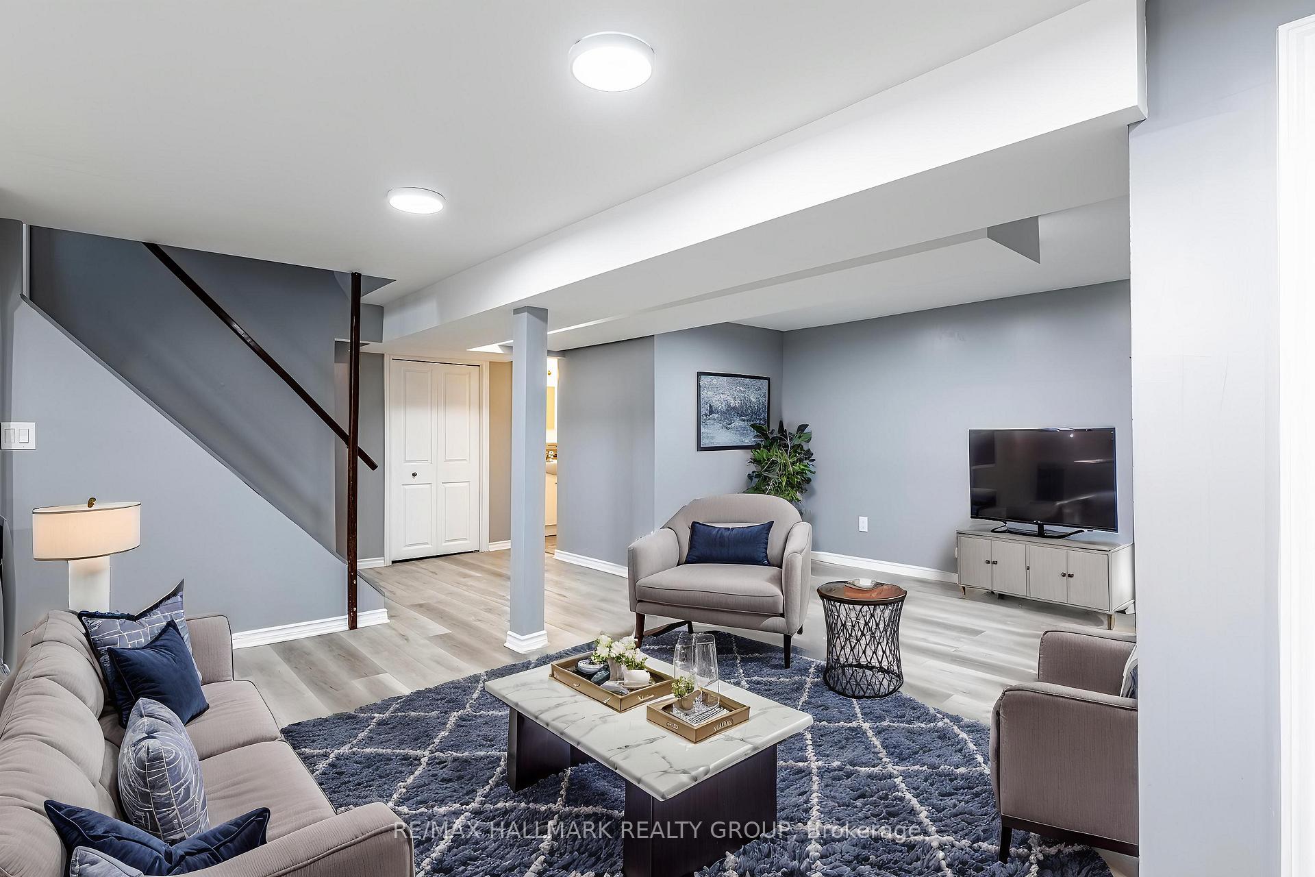 Photo 35 of 799 Trojan Avenue, Ottawa, Castle Heights/Rideau High — HOMEH