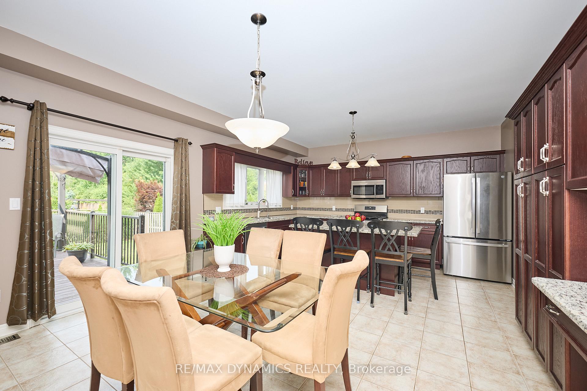 Photo 13 of 6831 St Michael Avenue, Niagara Falls, Forestview — HOMEH
