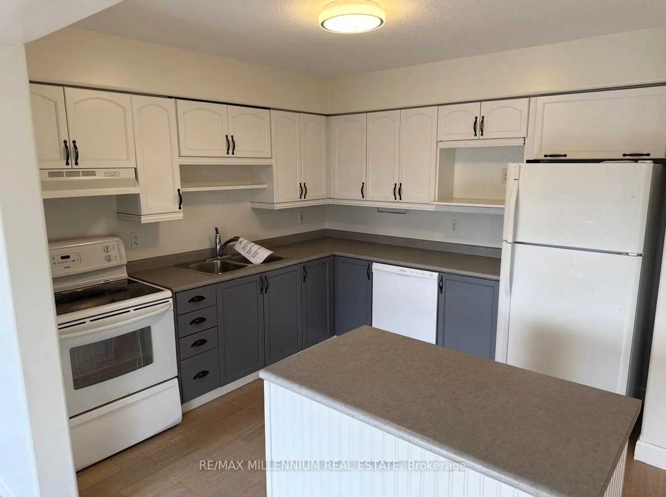 Photo 9 of 27 Shephard Avenue, New Tecumseth, Alliston — HOMEH