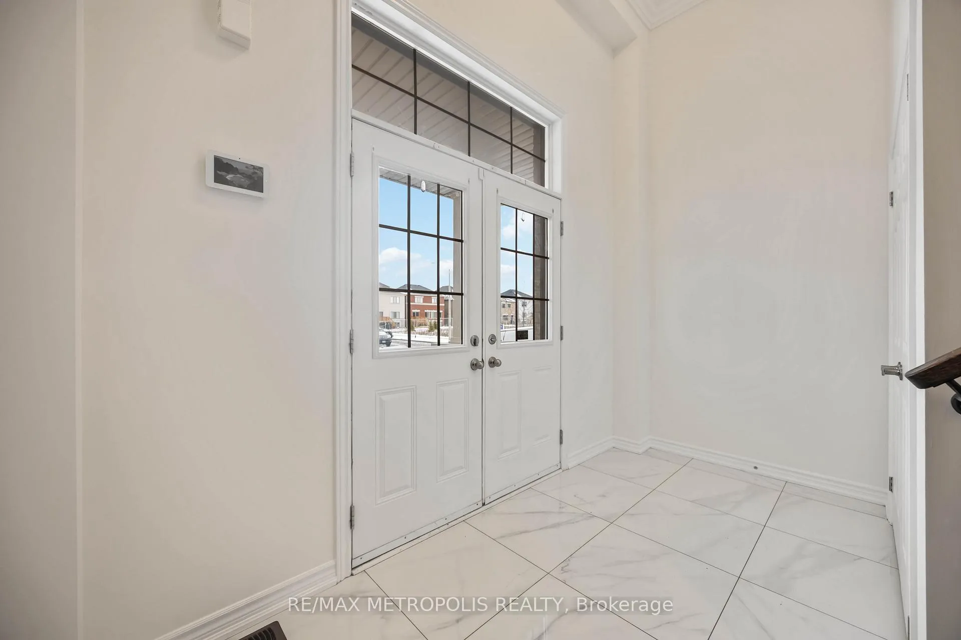 Photo 2 of Unit Main, 219 Doug Finney Street, Oshawa, Eastdale — HOMEH