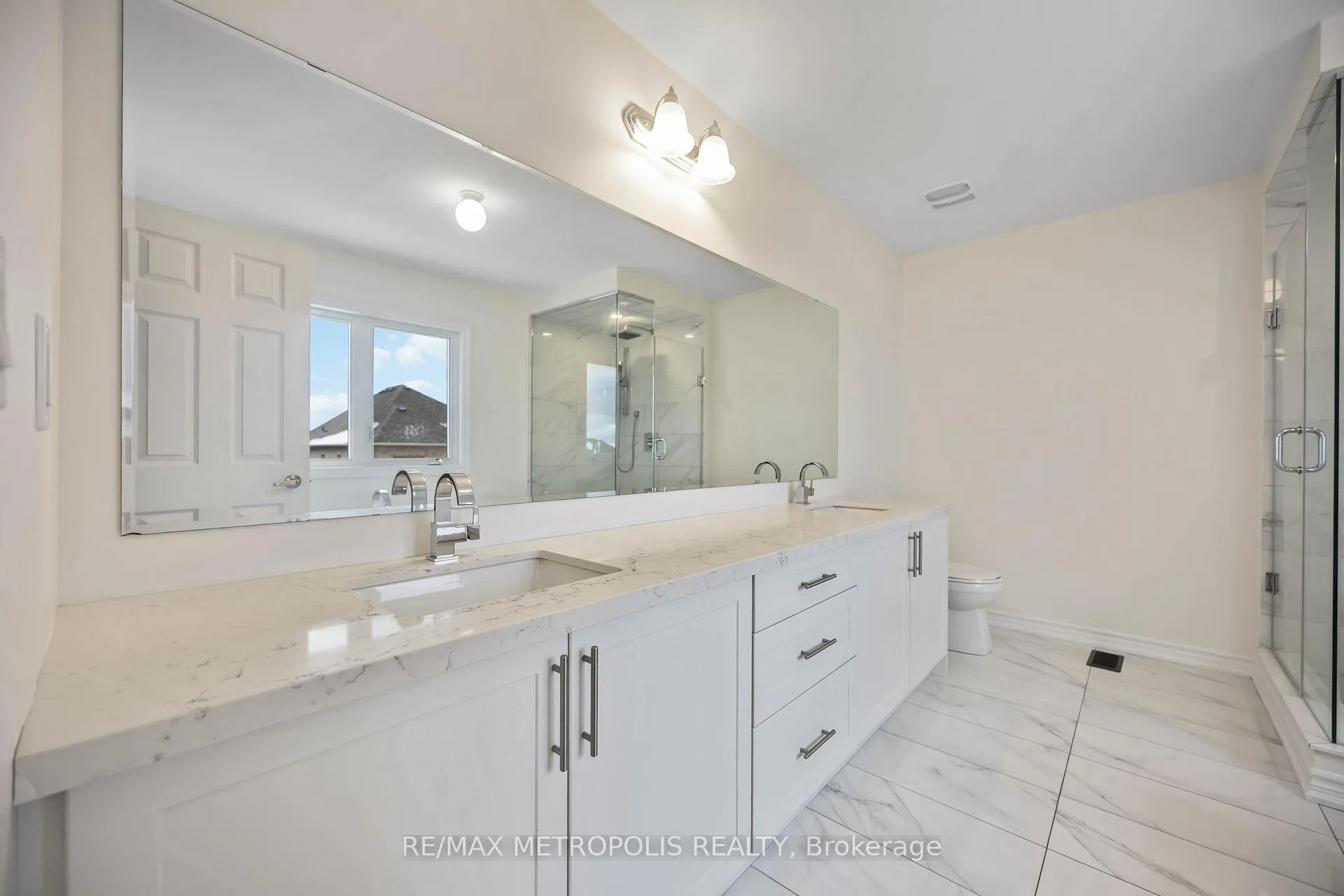Photo 17 of Unit Main, 219 Doug Finney Street, Oshawa, Eastdale — HOMEH