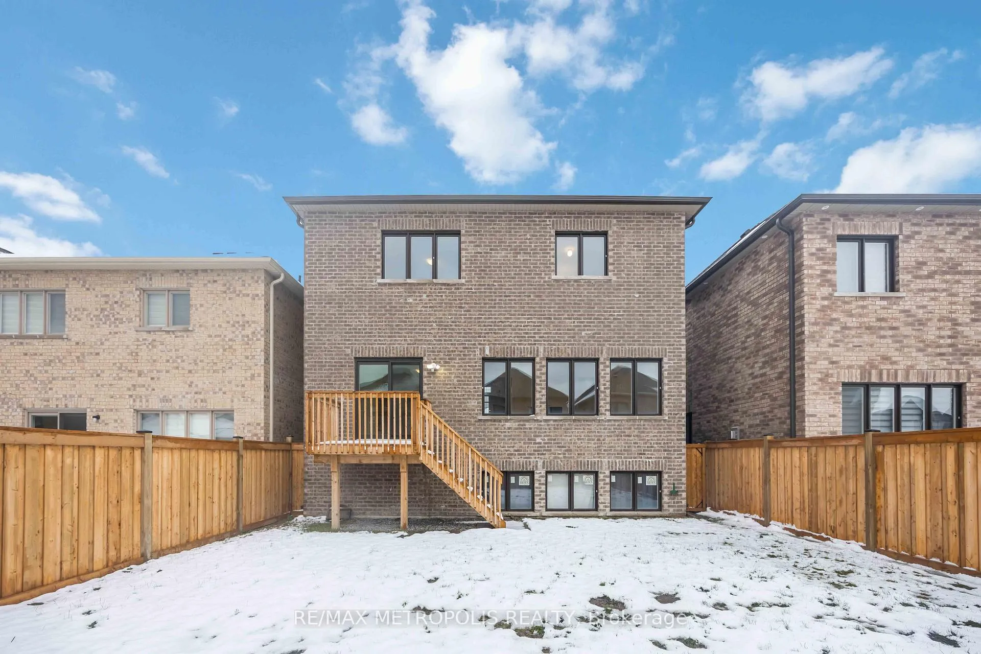 Photo 30 of Unit Main, 219 Doug Finney Street, Oshawa, Eastdale — HOMEH