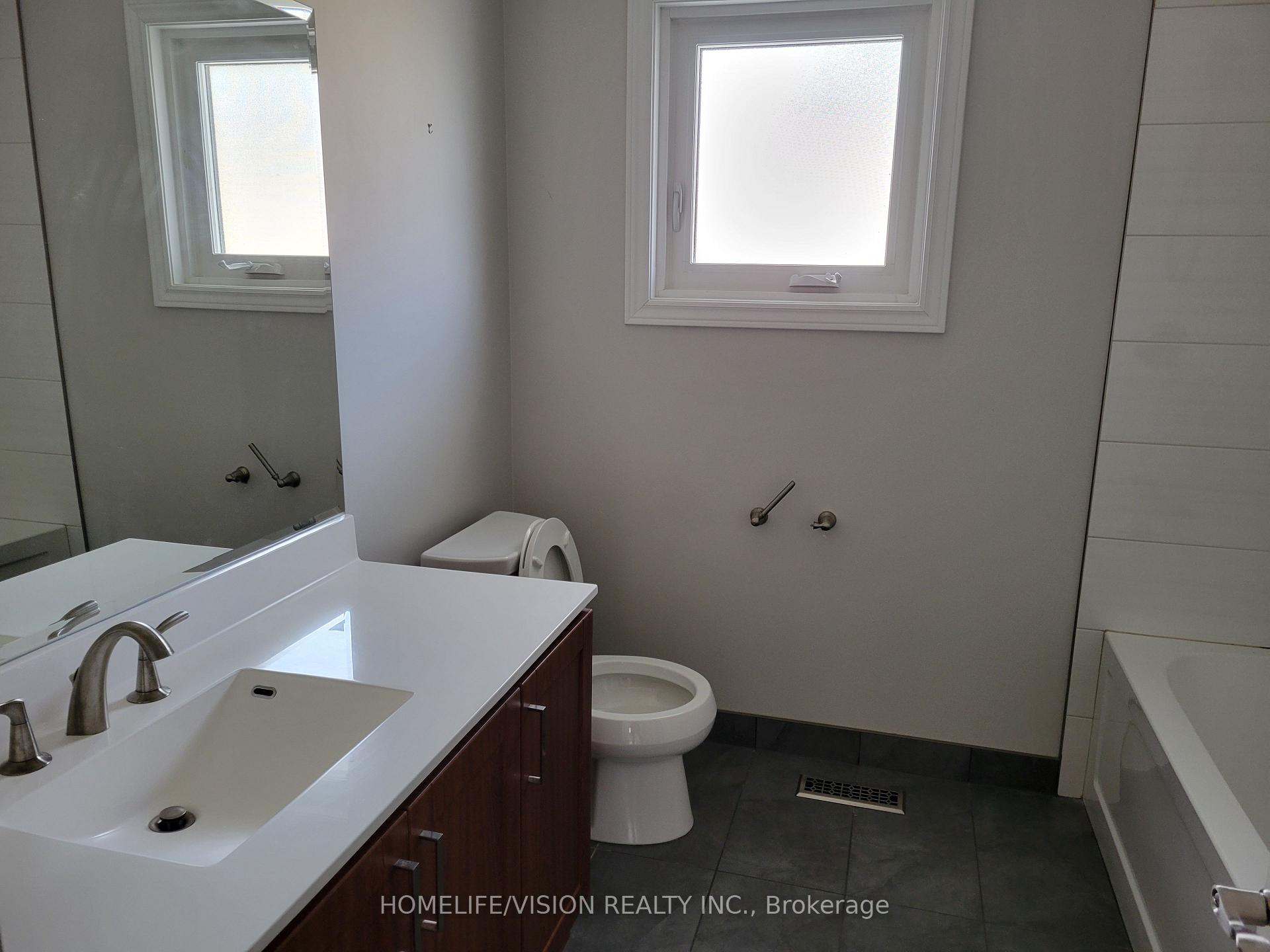 Photo 14 of 16 Schooner Court, Markham, Cachet — HOMEH