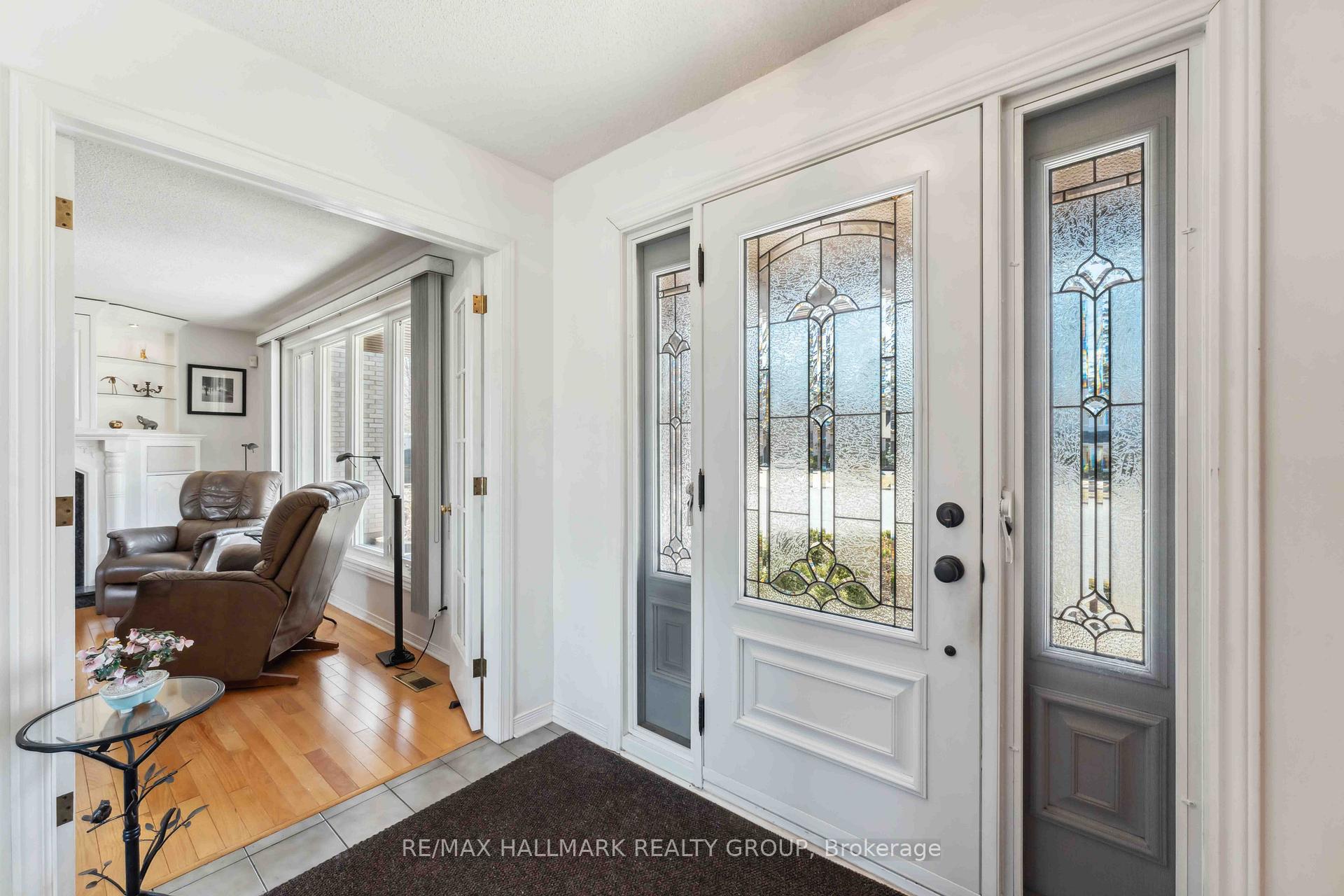 Photo 2 of 495 Newman Avenue, Ottawa, Overbrook/Castle Heights — HOMEH
