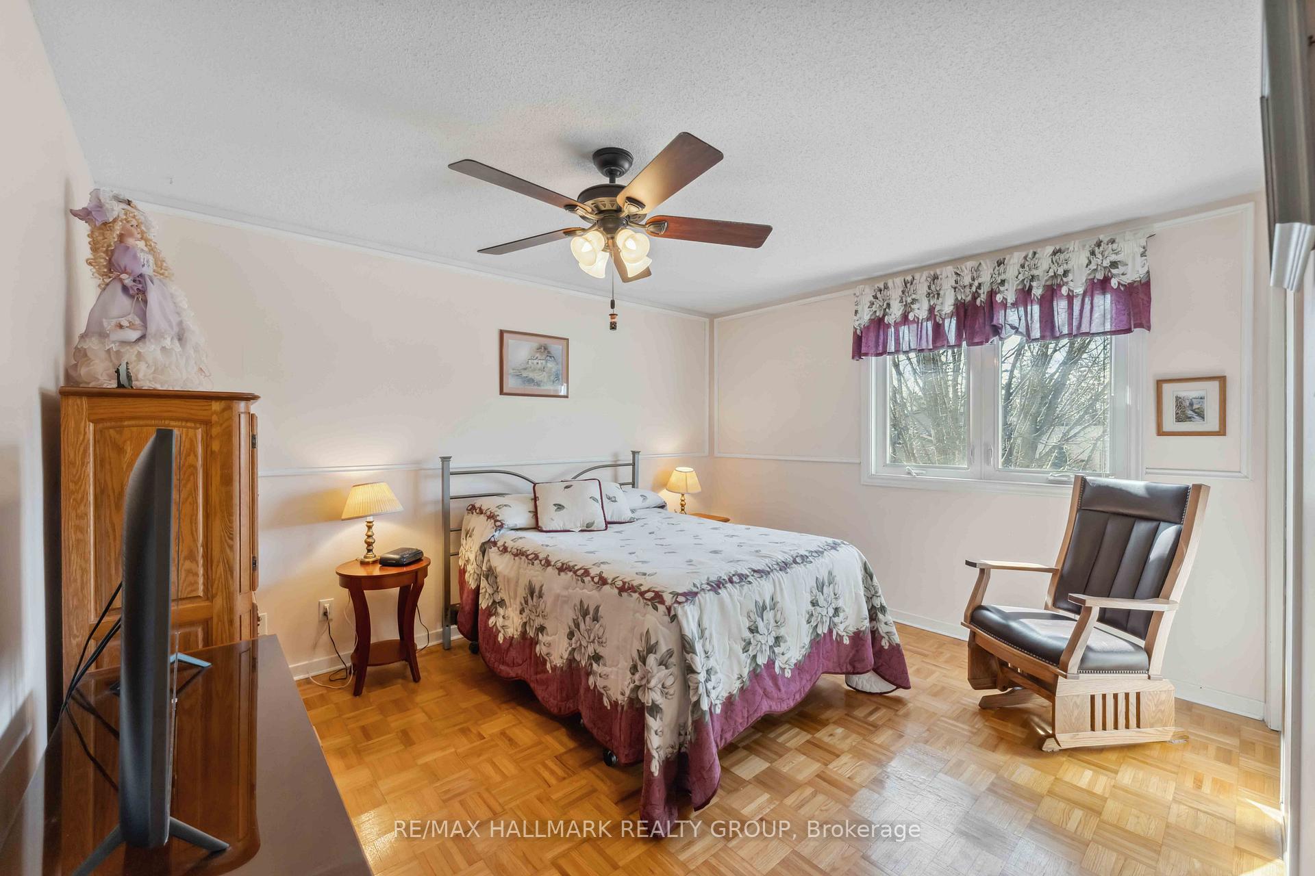 Photo 12 of 495 Newman Avenue, Ottawa, Overbrook/Castle Heights — HOMEH