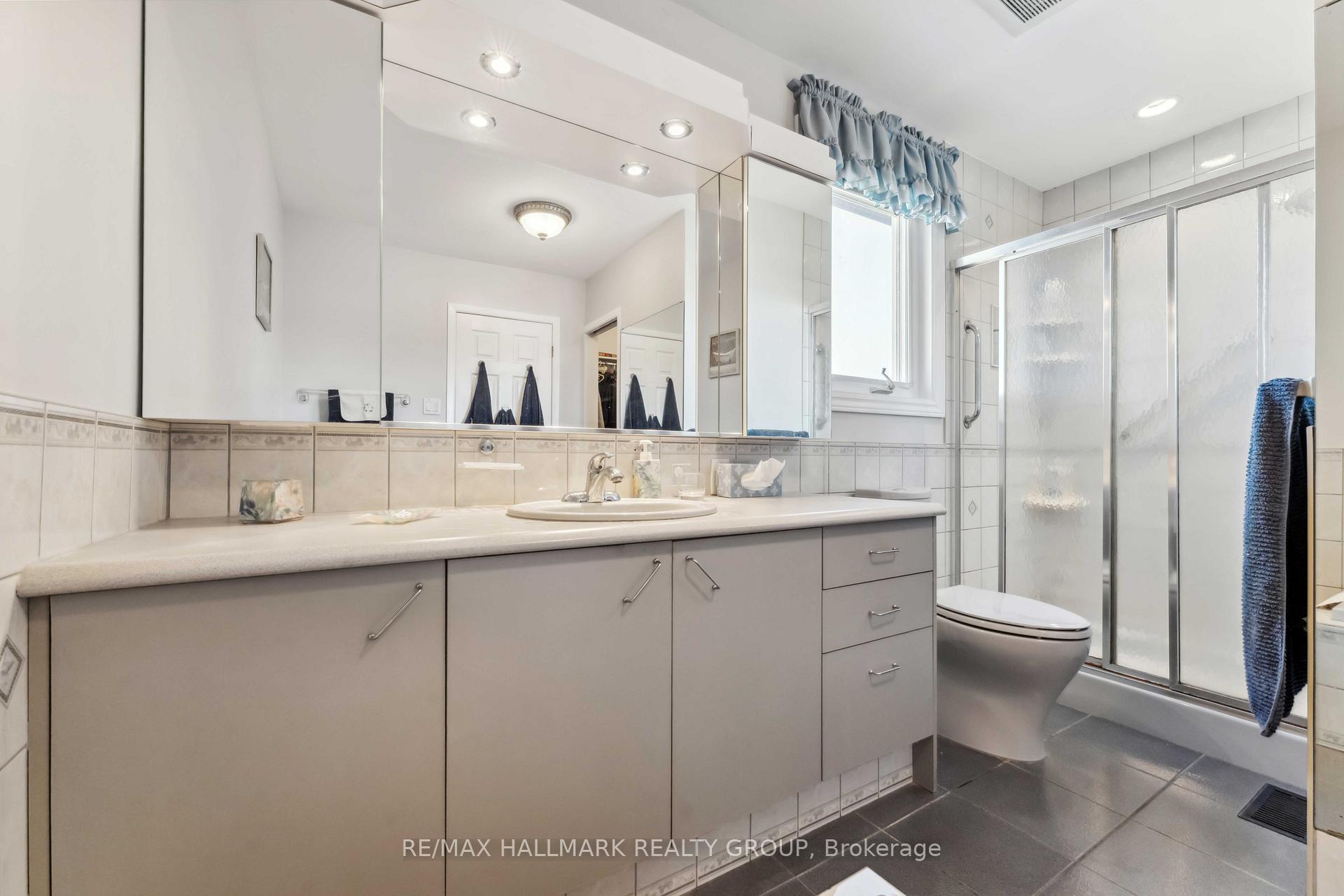 Photo 13 of 495 Newman Avenue, Ottawa, Overbrook/Castle Heights — HOMEH