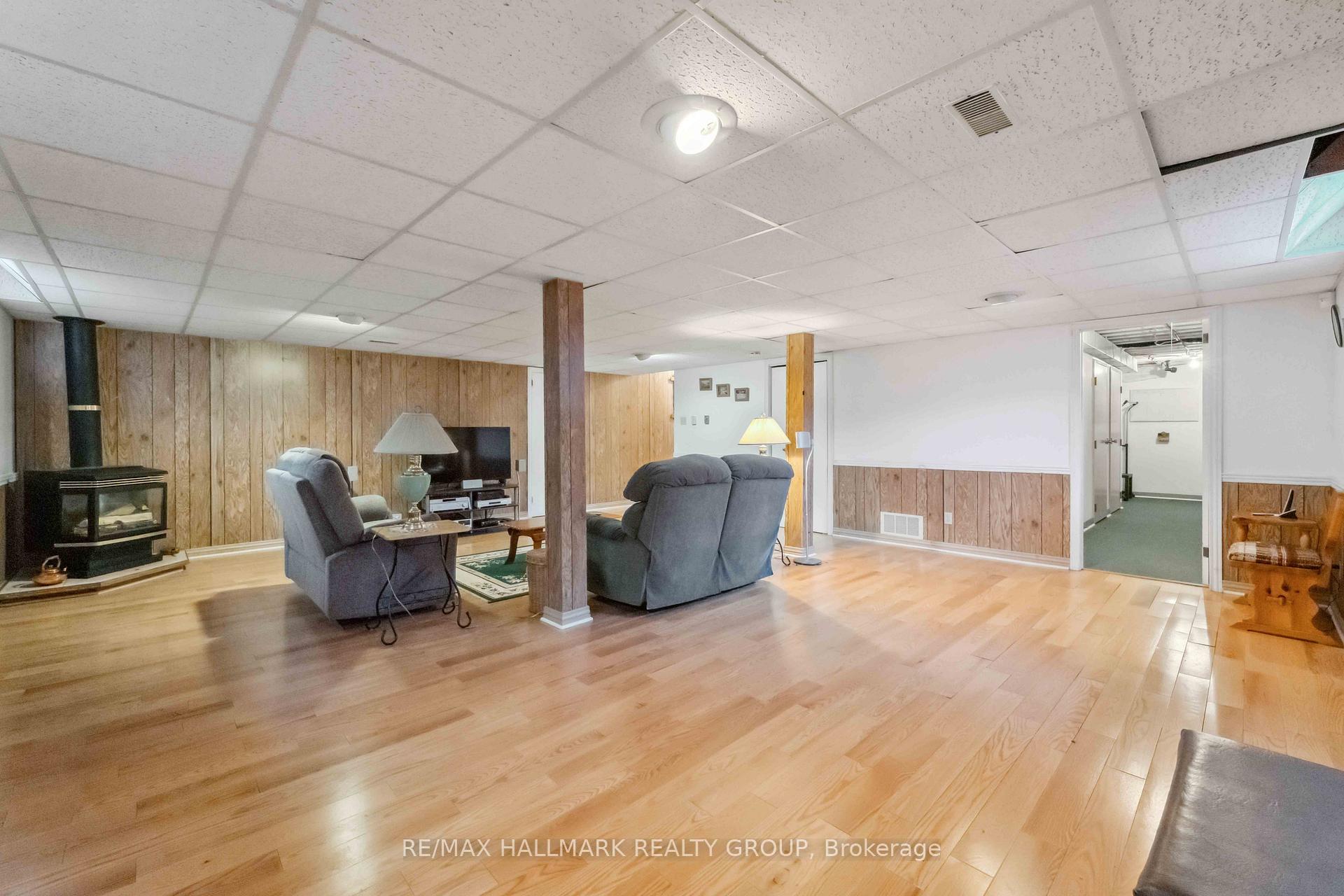 Photo 18 of 495 Newman Avenue, Ottawa, Overbrook/Castle Heights — HOMEH