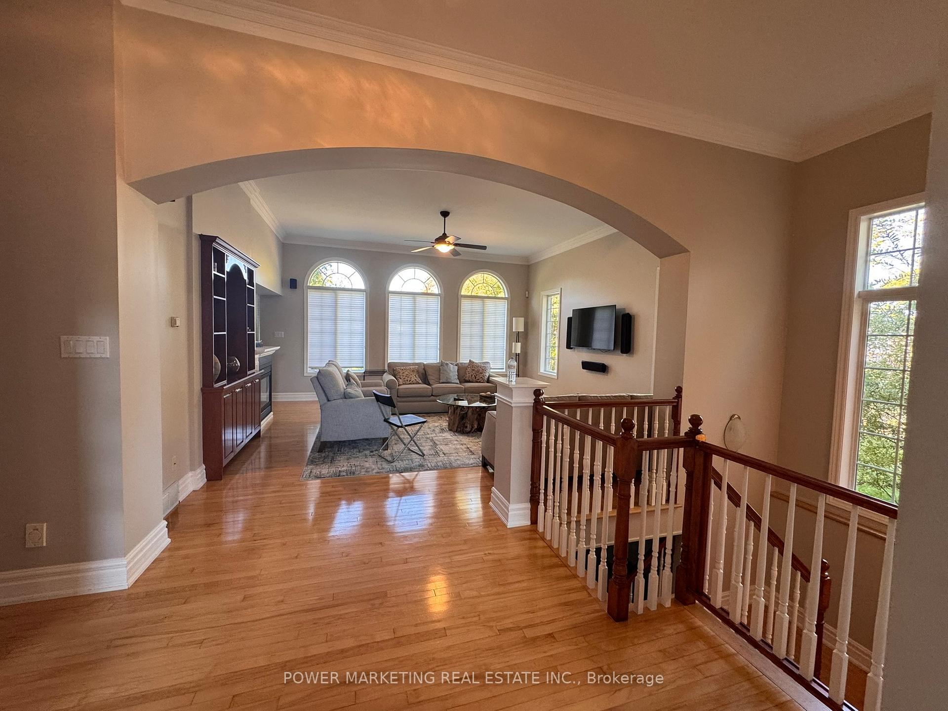 Photo 7 of 1241 Villeroy Crescent, Ottawa, Navan — HOMEH