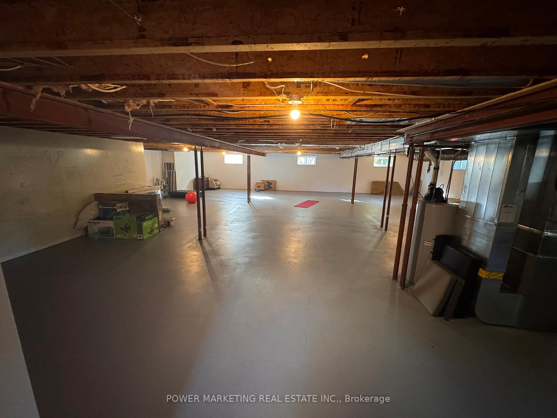 Photo 30 of 1241 Villeroy Crescent, Ottawa, Navan — HOMEH