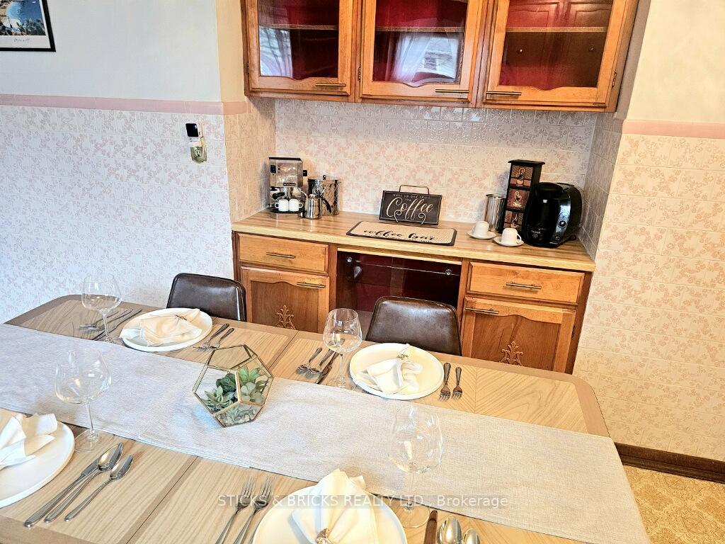 Photo 10 of 5260 Stuart Avenue, Niagara Falls, Cherrywood — HOMEH