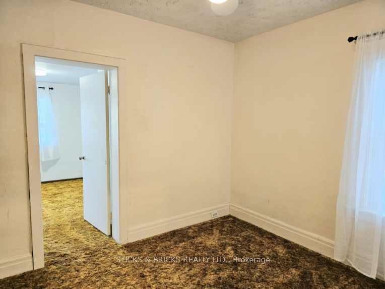 Photo 14 of 5260 Stuart Avenue, Niagara Falls, Cherrywood — HOMEH