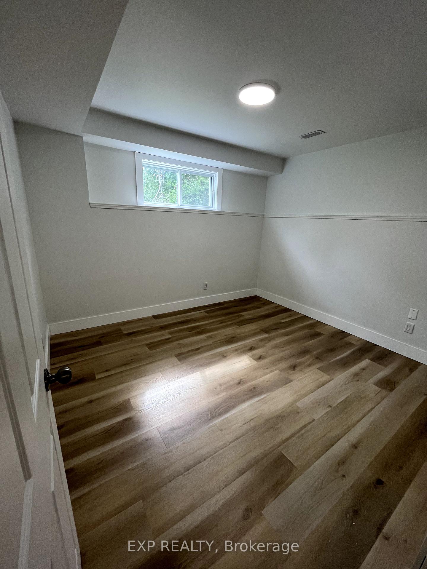 Photo 10 of Unit Lower Level, 11 Keith Street, Orillia — HOMEH