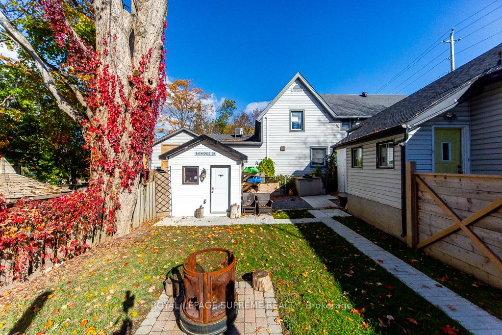 Photo 25 of 248 Mississaga Street W, Orillia — HOMEH