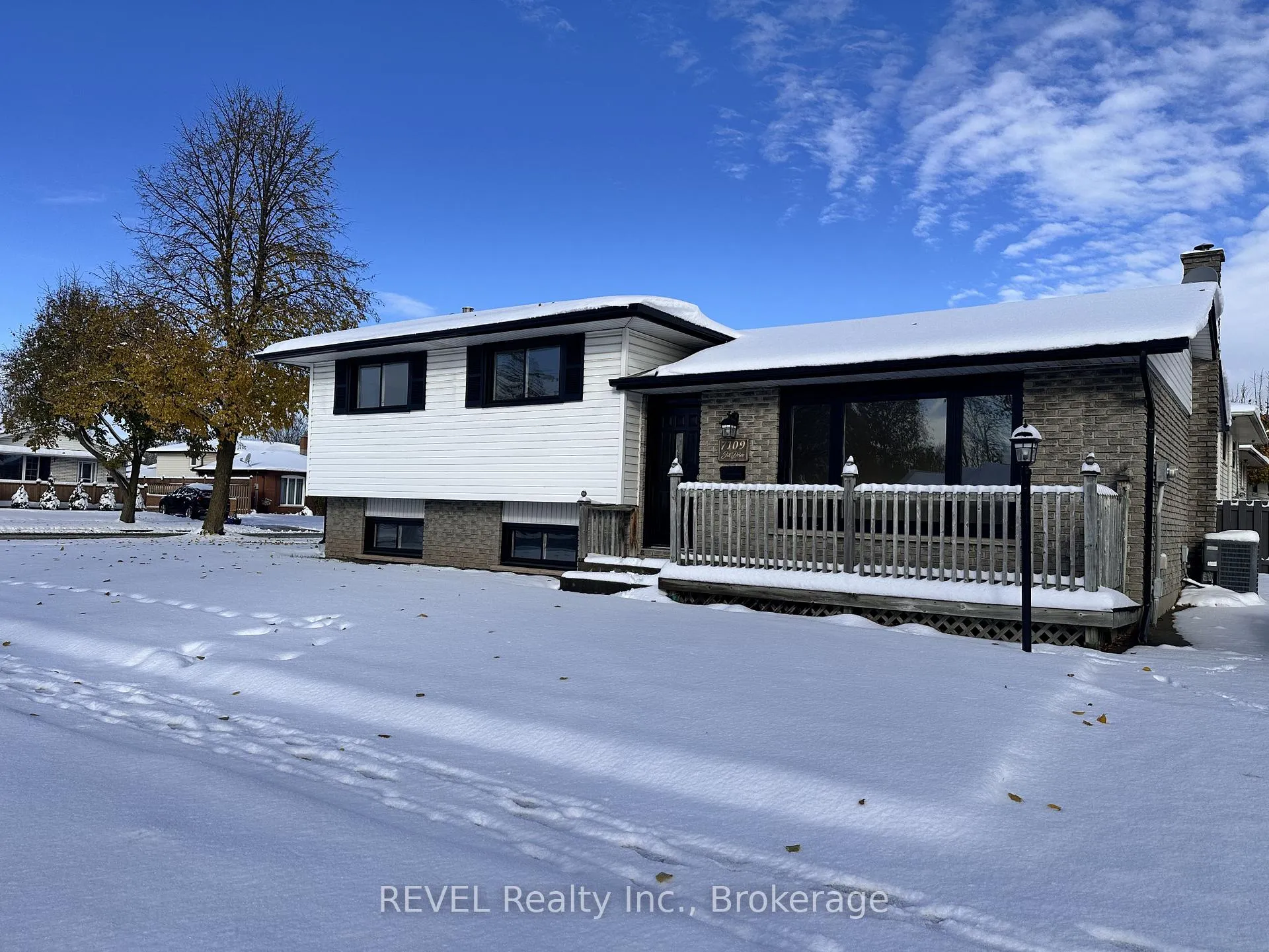 Photo 1 of Unit UPPER, 7109 Jill Drive, Niagara Falls, Marineland — HOMEH
