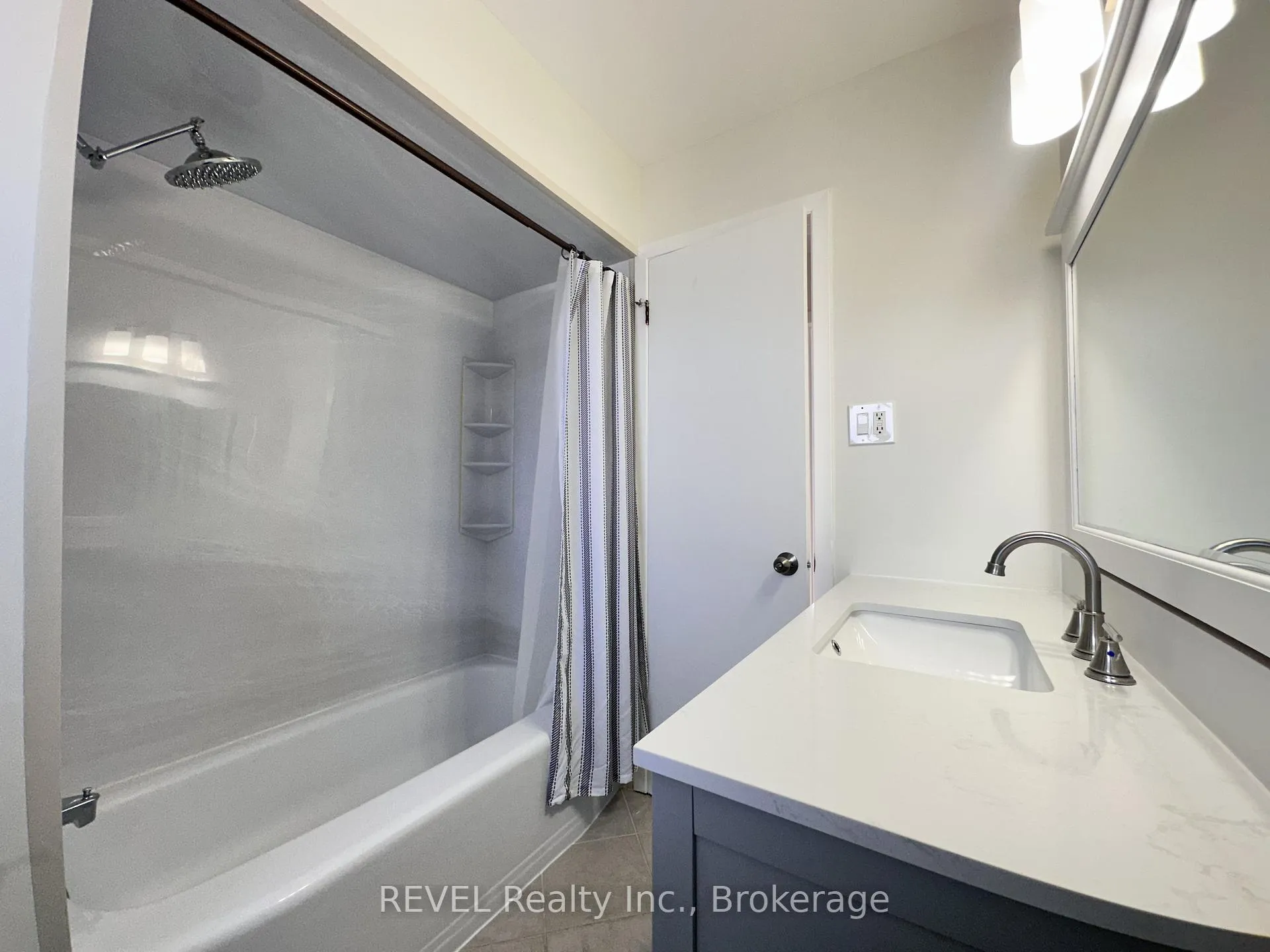 Photo 13 of Unit UPPER, 7109 Jill Drive, Niagara Falls, Marineland — HOMEH