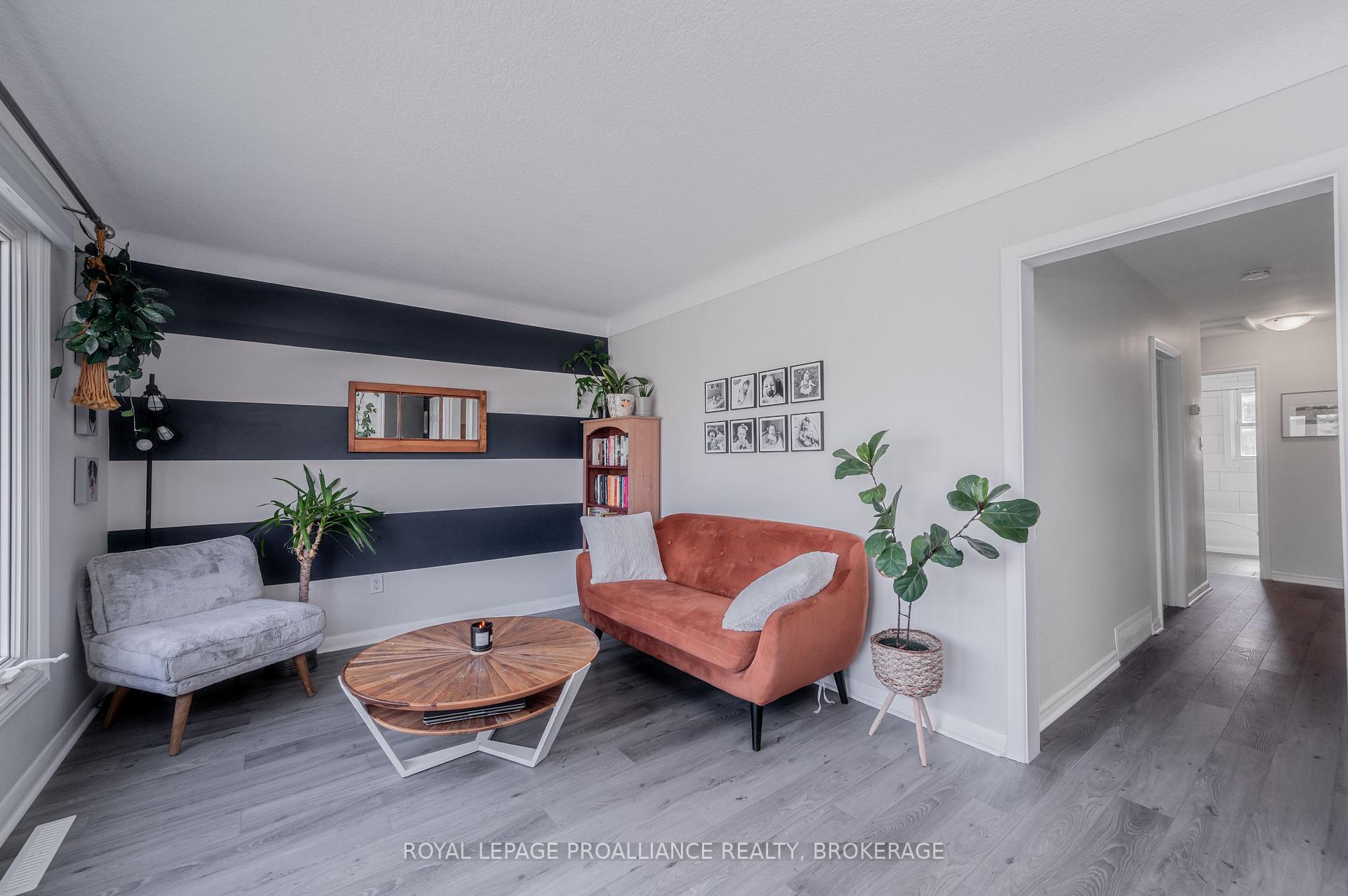 Photo 7 of 343 Meadowcrest Road, Kingston, City Southwest — HOMEH